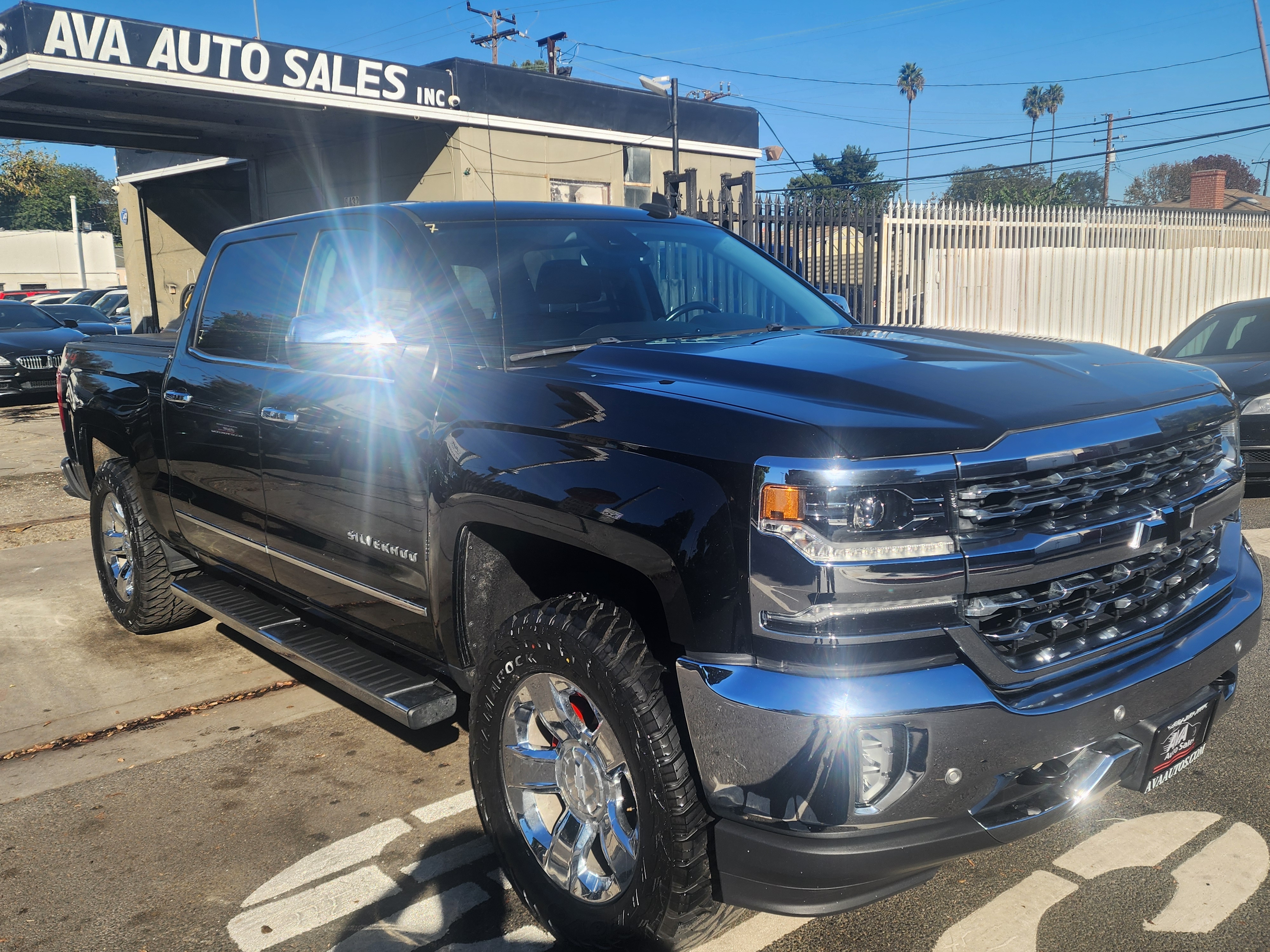 2018 Chevrolet Silverado 1500 LTZ 4X4 Crew Cab Short Box's photo