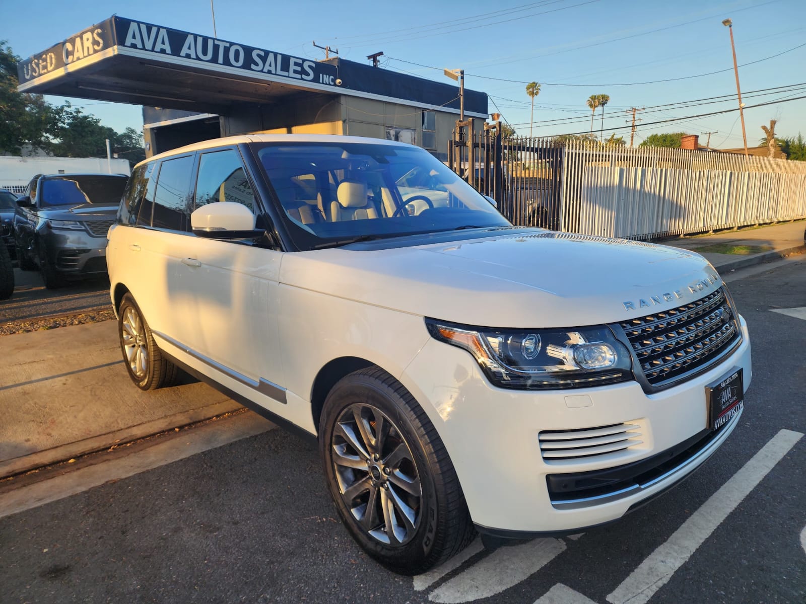 2016 Land Rover Range Rover V6 Supercharged's photo