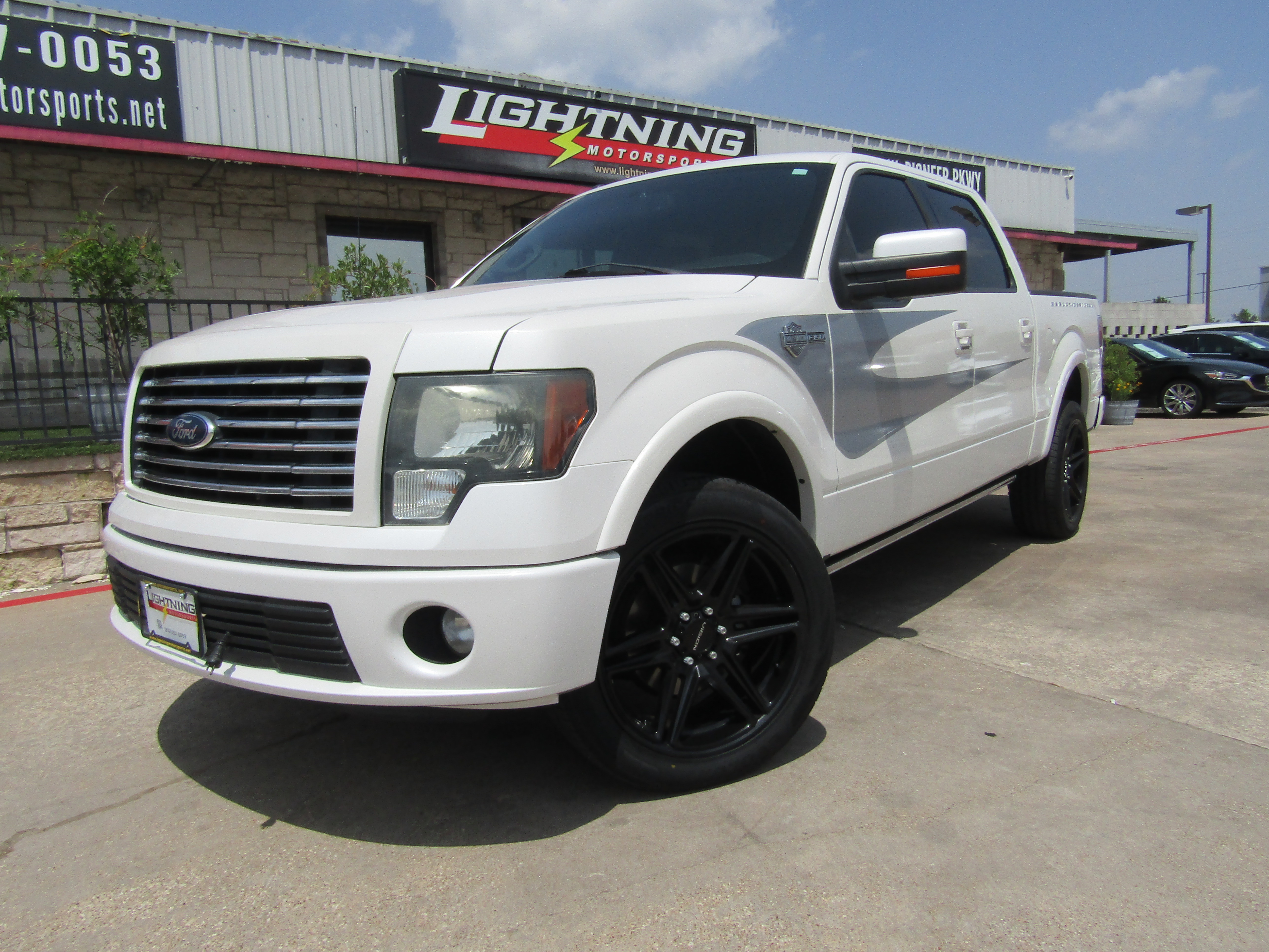 White 2012 Ford F-150 Harley-Davidson SuperCrew 4WD Pickup Truck Four-Wheel Drive Automatic