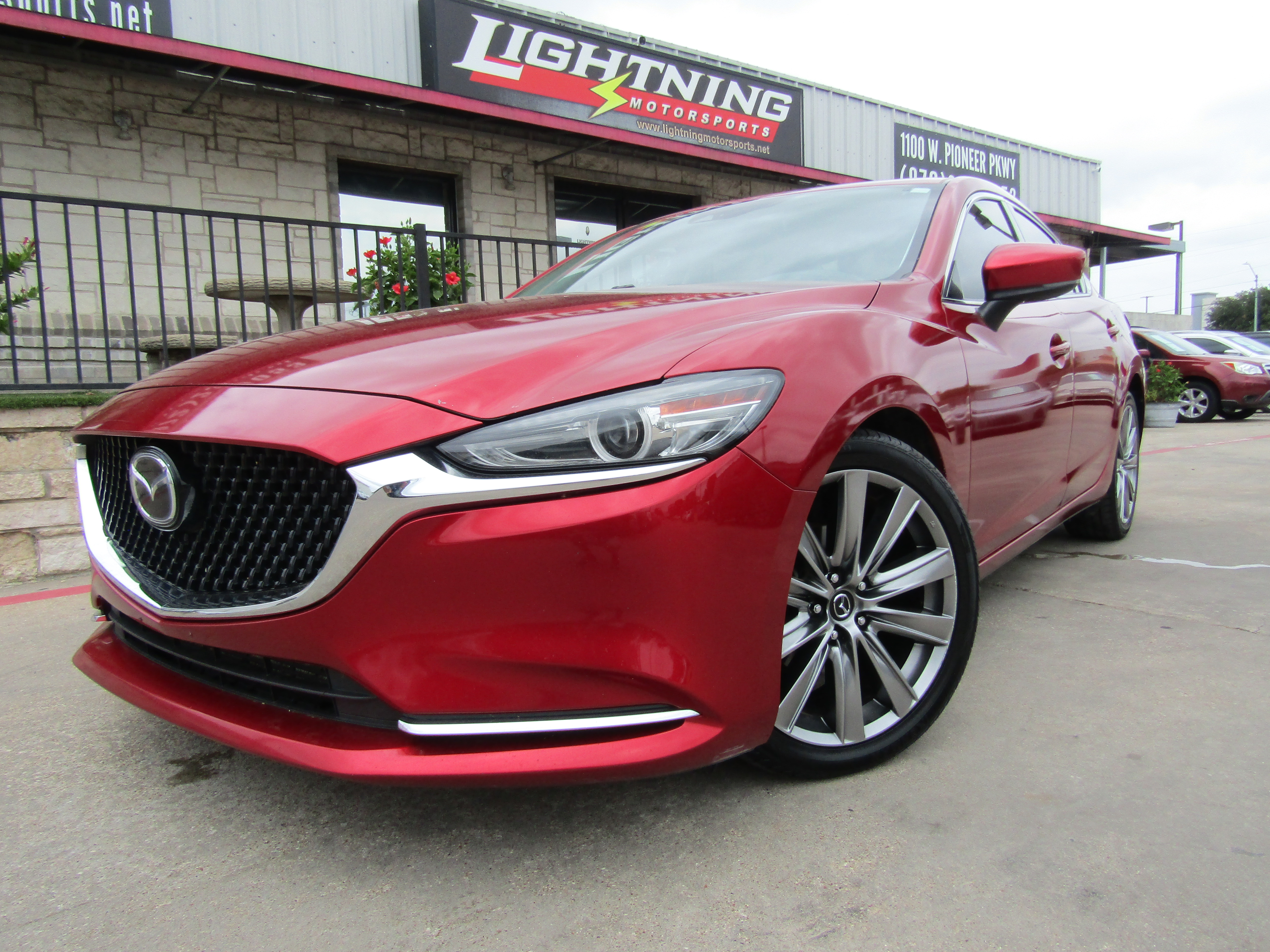 Red 2018 Mazda MAZDA6 Sedan Front-Wheel Drive