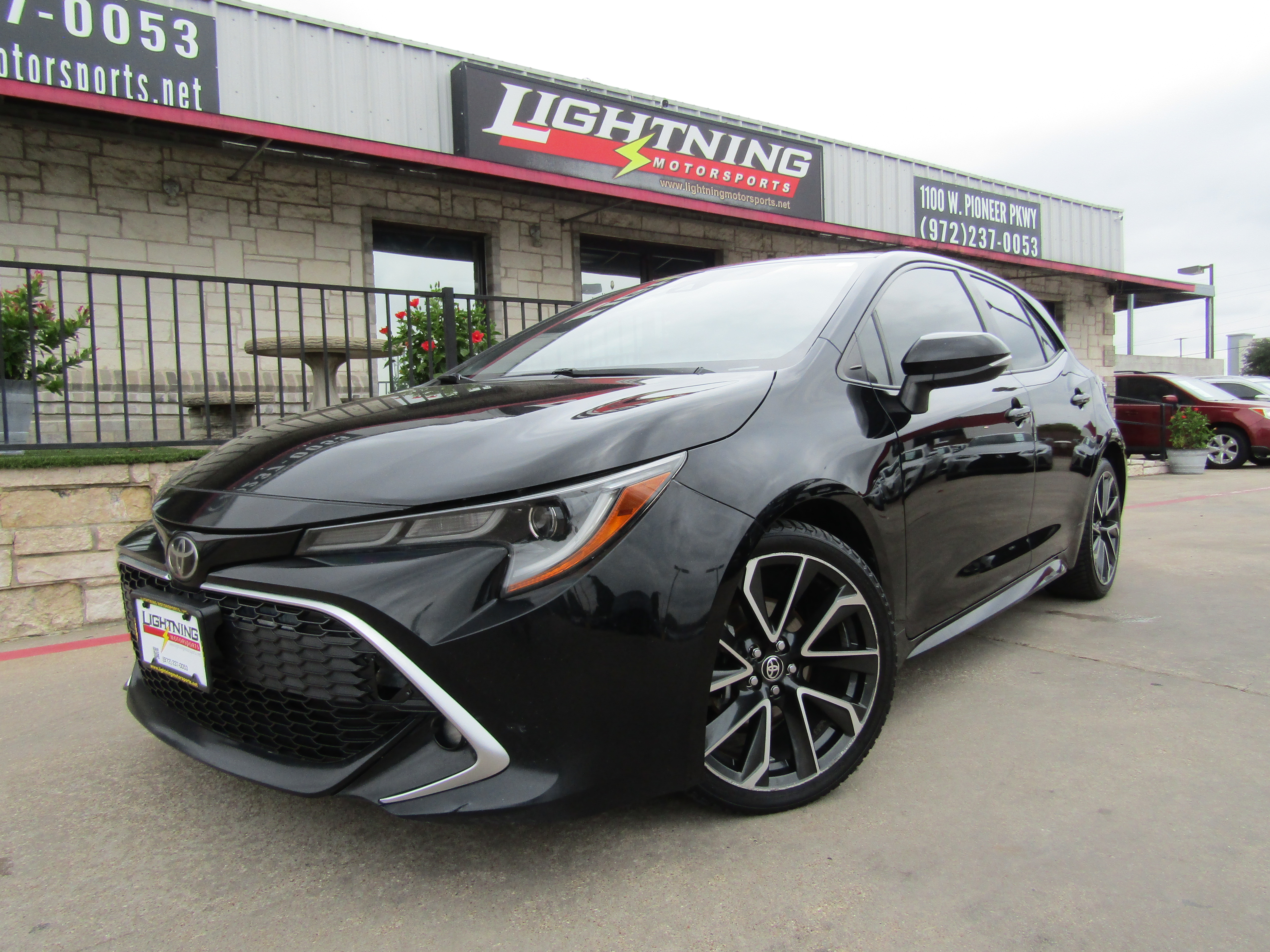 Black 2022 Toyota Corolla Hatchback Hatchback Front-Wheel Drive Automatic