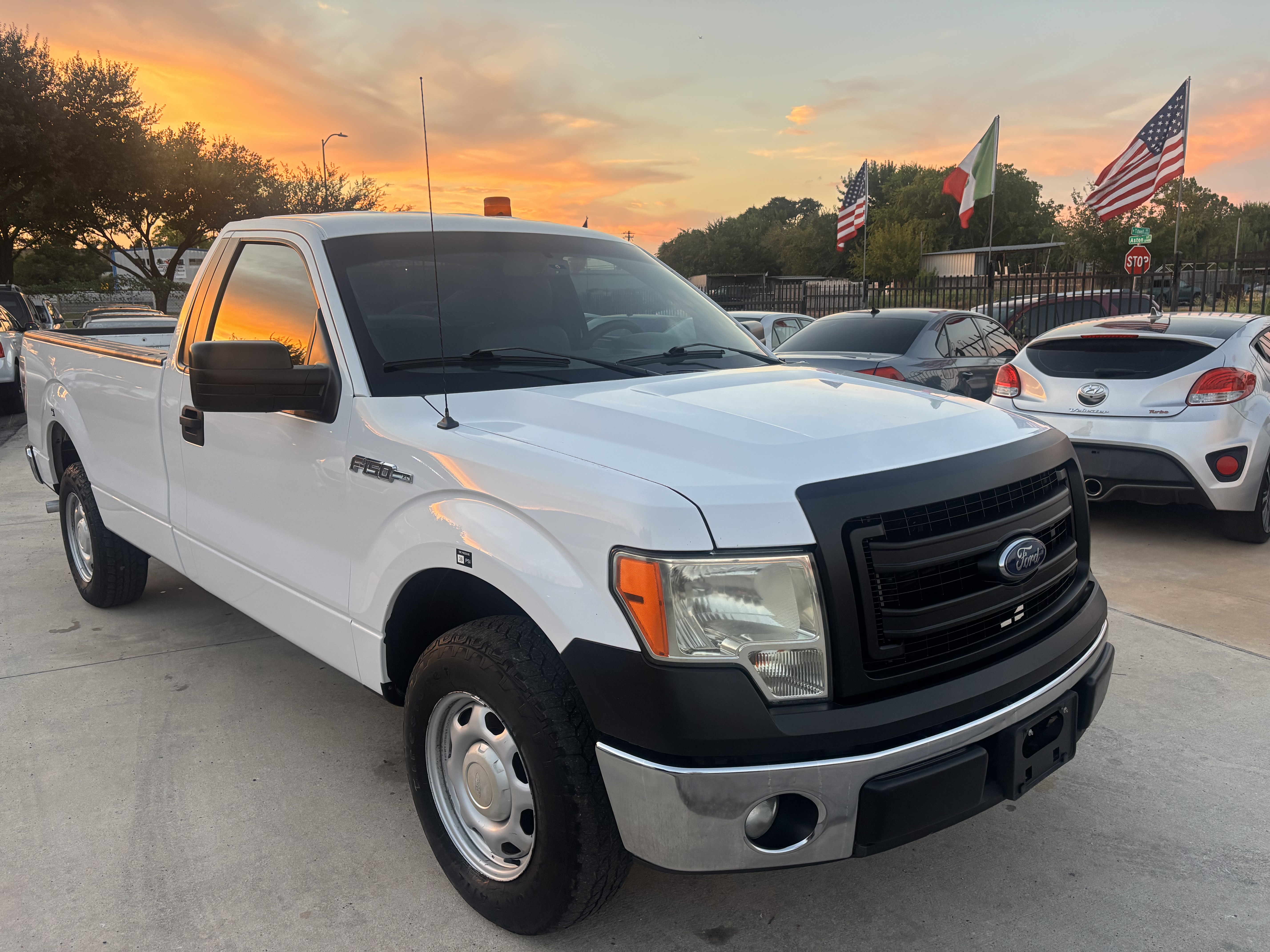 White 2014 Ford F-150 Pickup Truck 4X2 Automatic