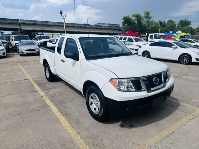 White 2019 Nissan Frontier Pickup Truck 4X2 Automatic