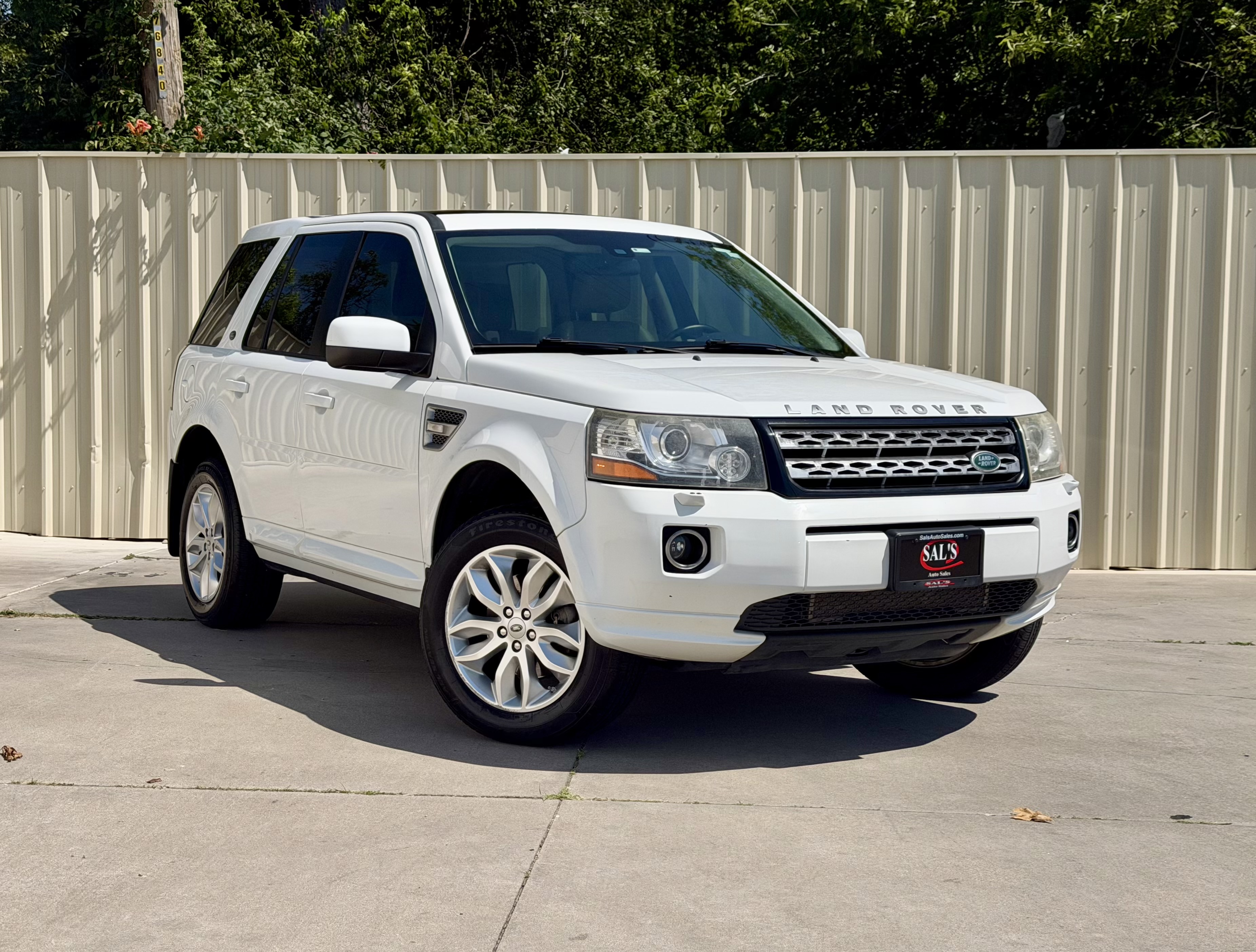 White 2013 Land Rover LR2 SUV / Crossover All-Wheel Drive Automatic