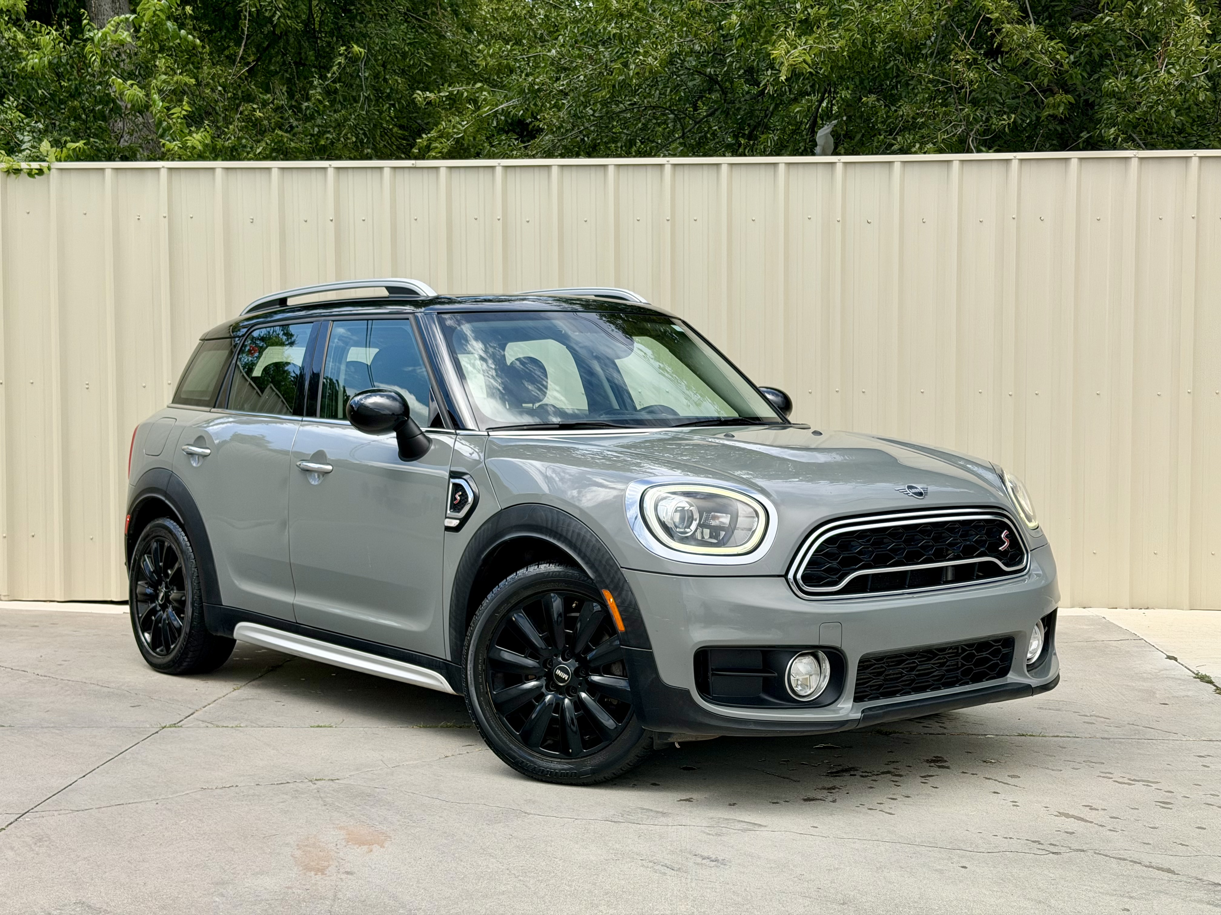 2019 MINI Countryman Gris SUV/Crossover Tracción delantera Automática