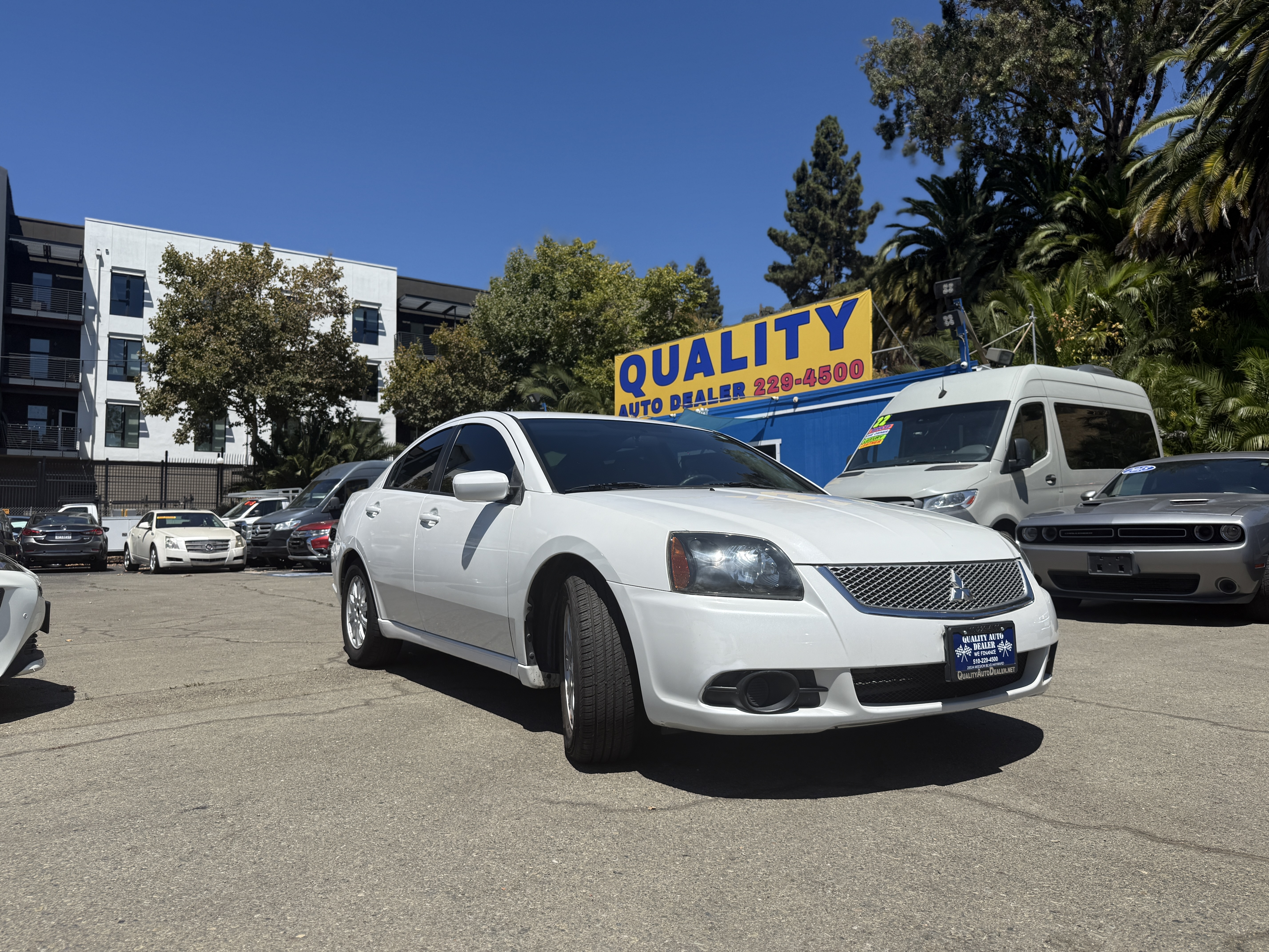 White 2011 Mitsubishi Galant Sedan Front-Wheel Drive Automatic
