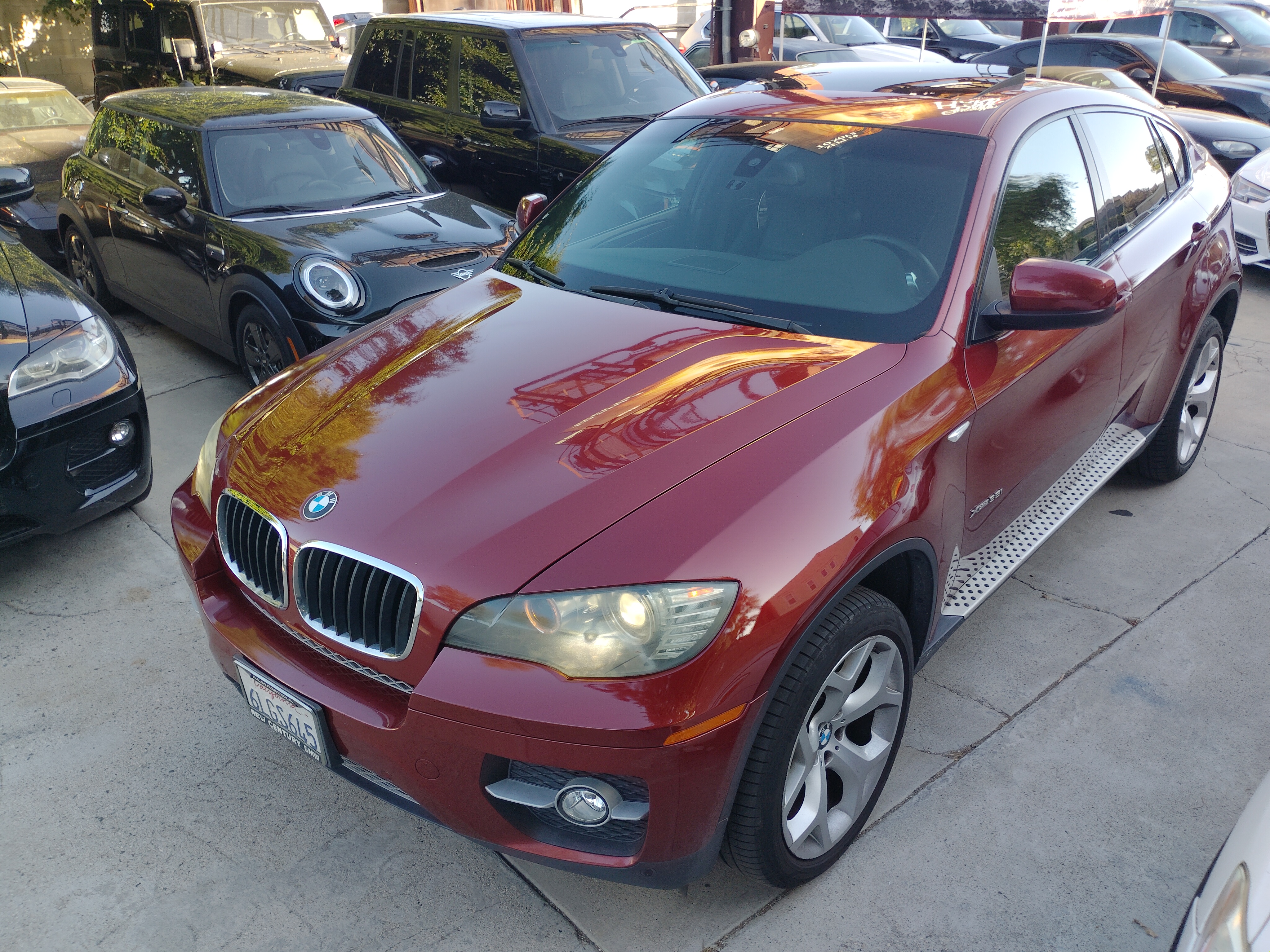 View vehicle photo 2