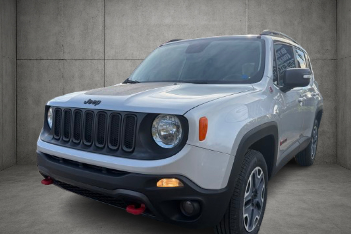 Silver 2016 Jeep Renegade SUV / Crossover Four-Wheel Drive Automatic