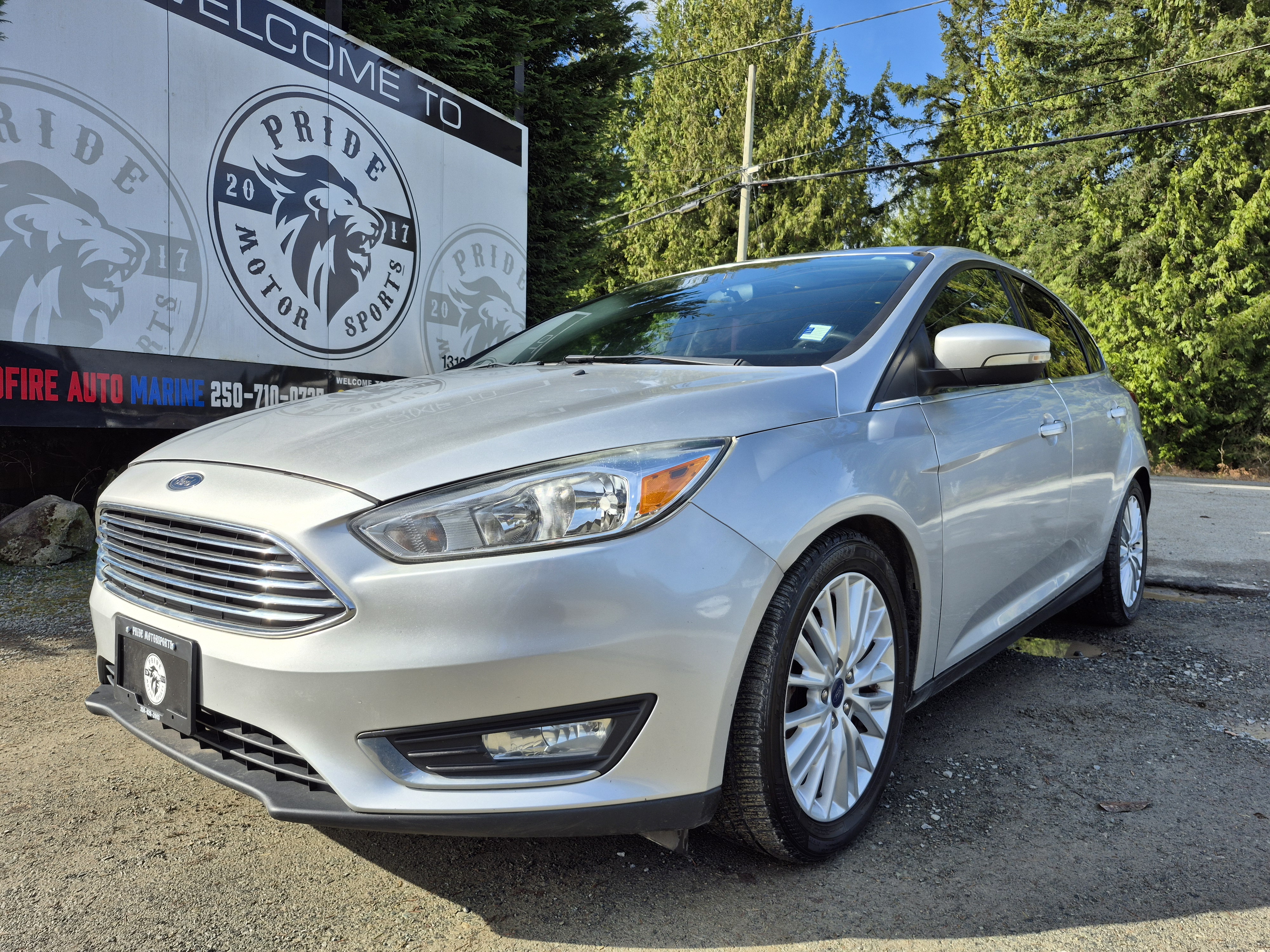 Ford Focus Titanium Hatchback 2016