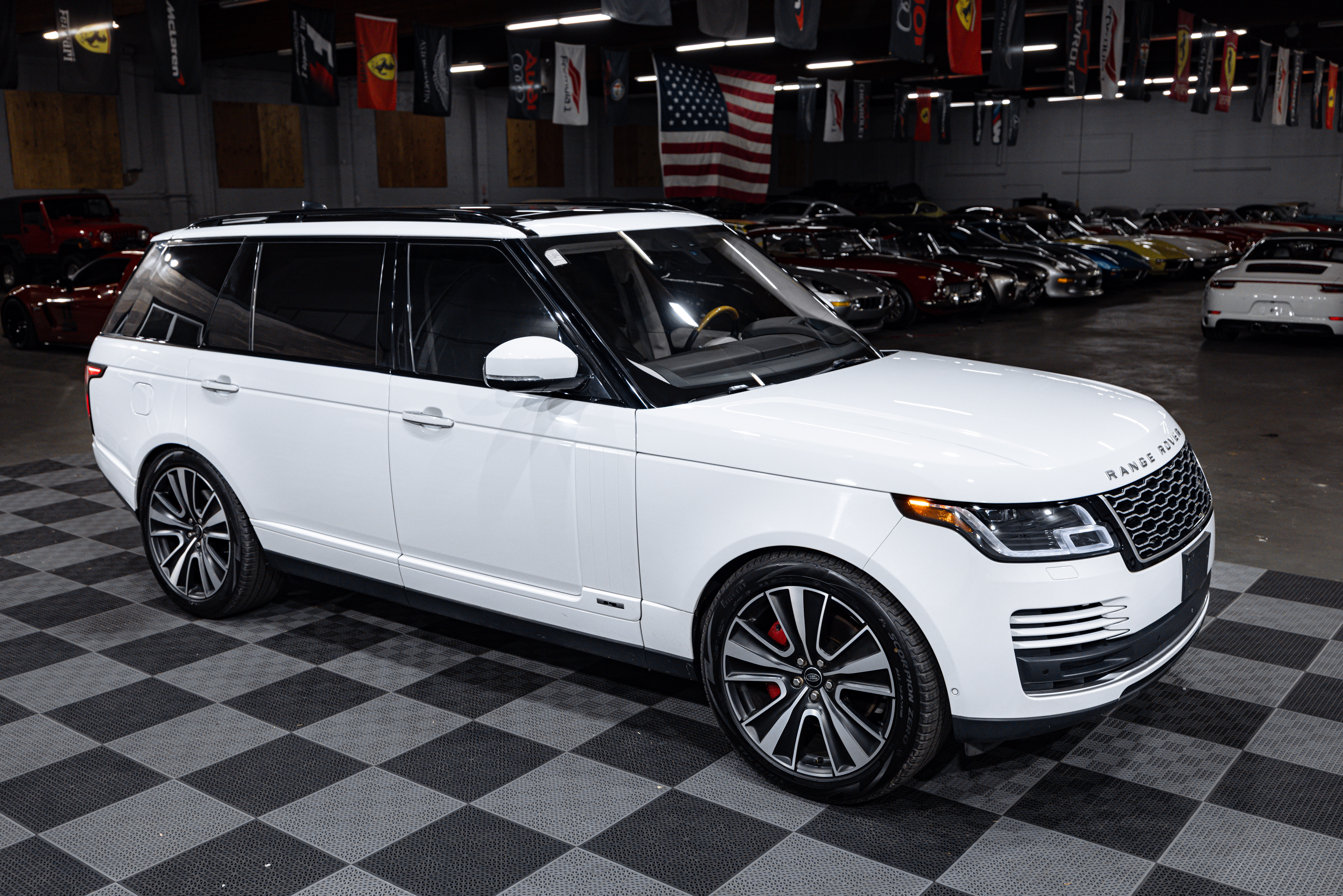 White 2018 Land Rover Range Rover SUV / Crossover All-Wheel Drive Automatic