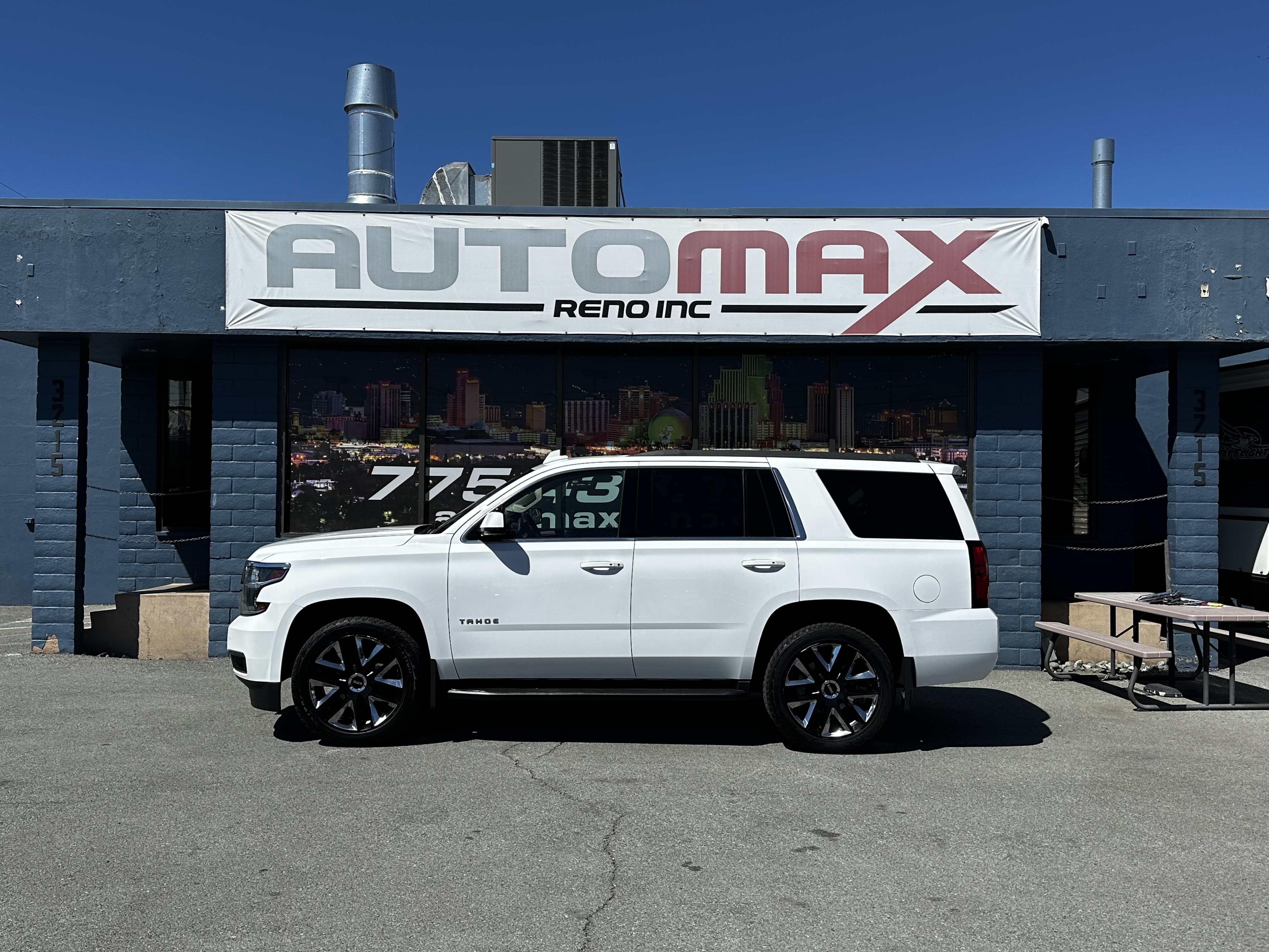 View vehicle photo 3