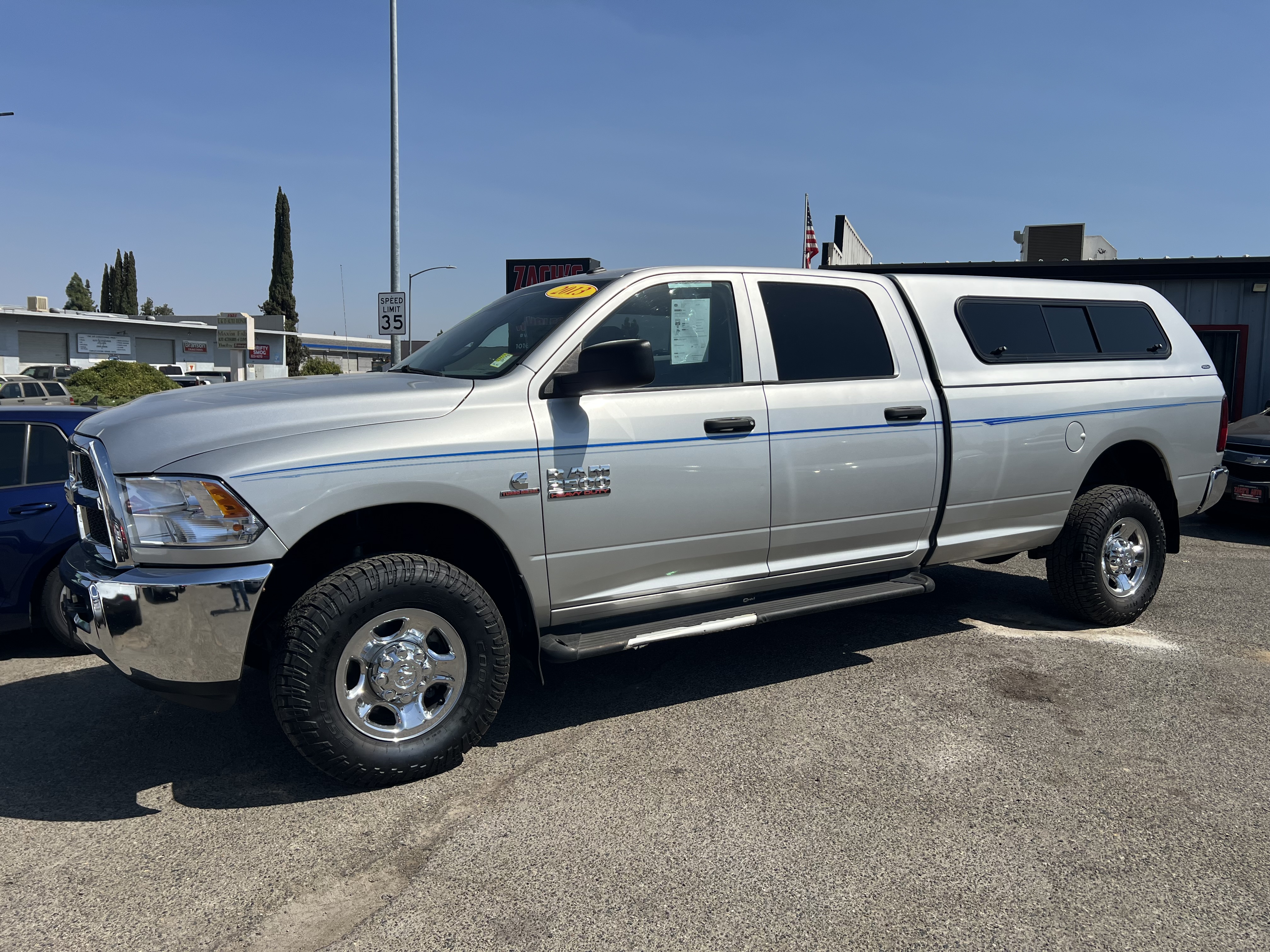  2013 RAM 2500 Tradesman Crew Cab LB 4WD   