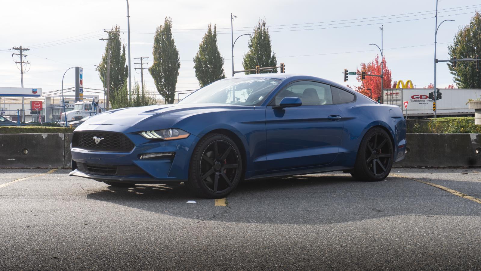 2018 Ford Mustang EcoBoost Coupe RWD