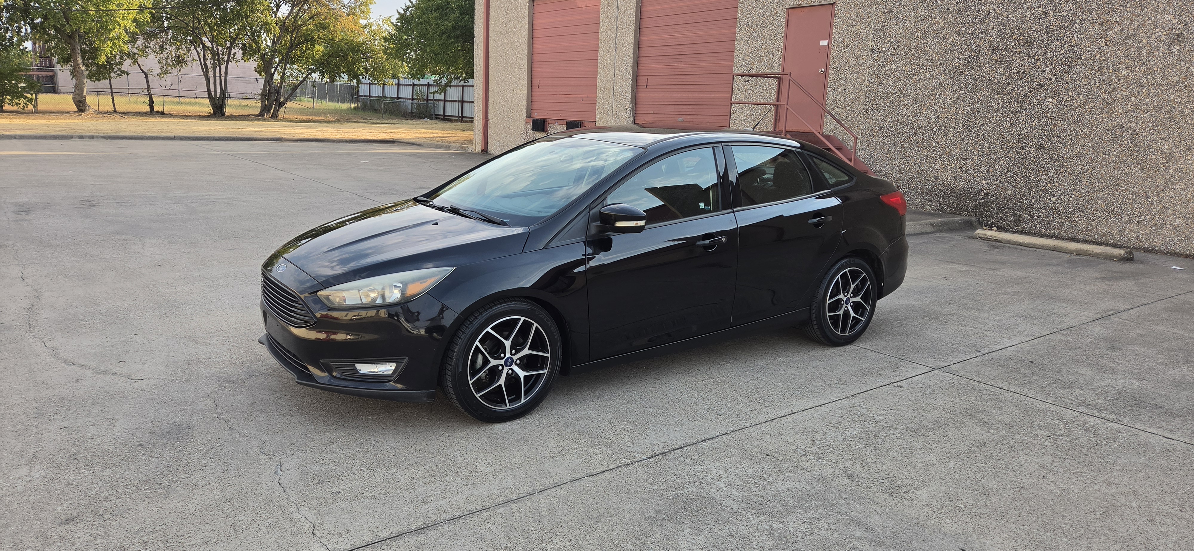 Black 2017 Ford Focus Sedan Front-Wheel Drive Automatic