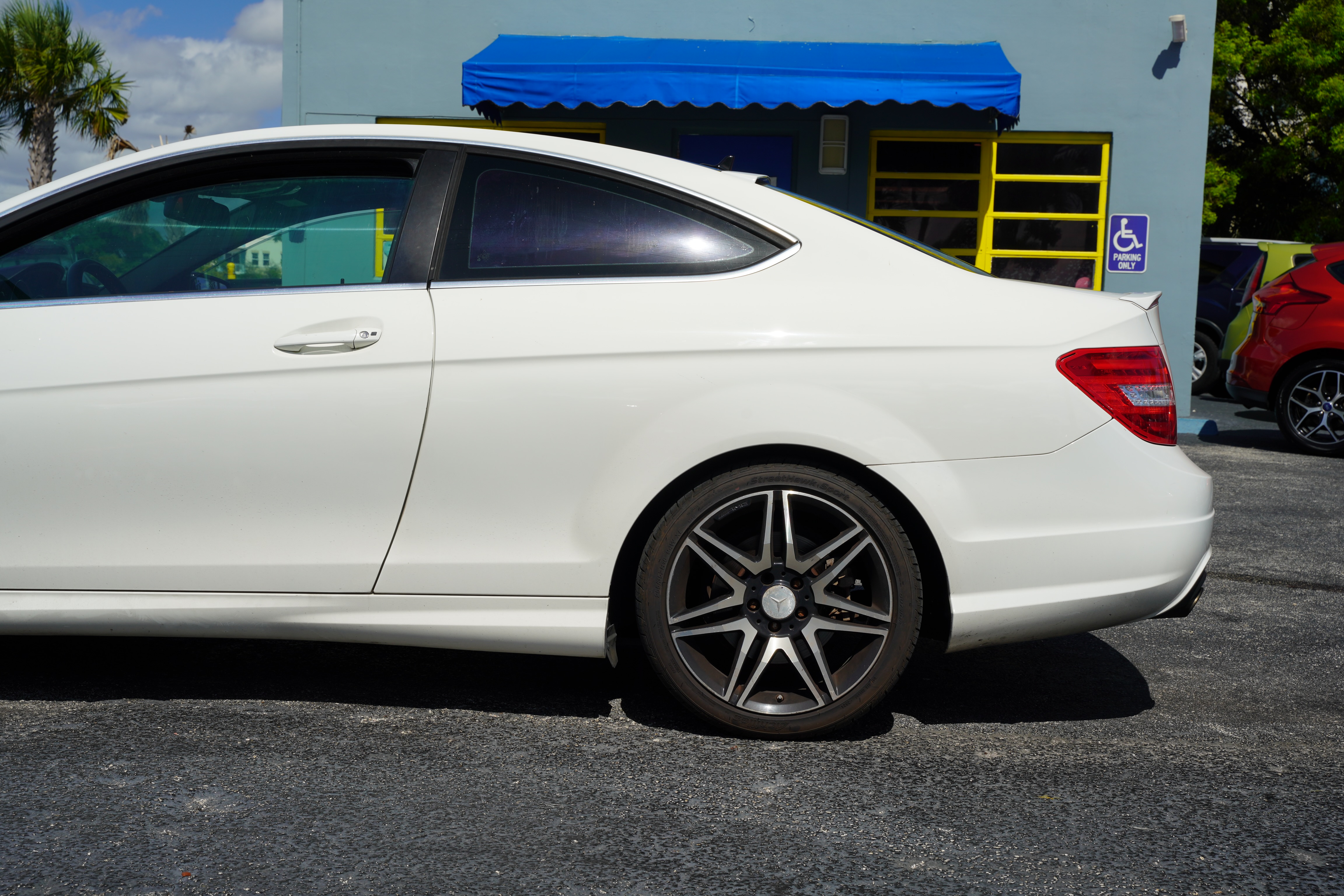 2013 Mercedes-Benz C-Class - $9,900