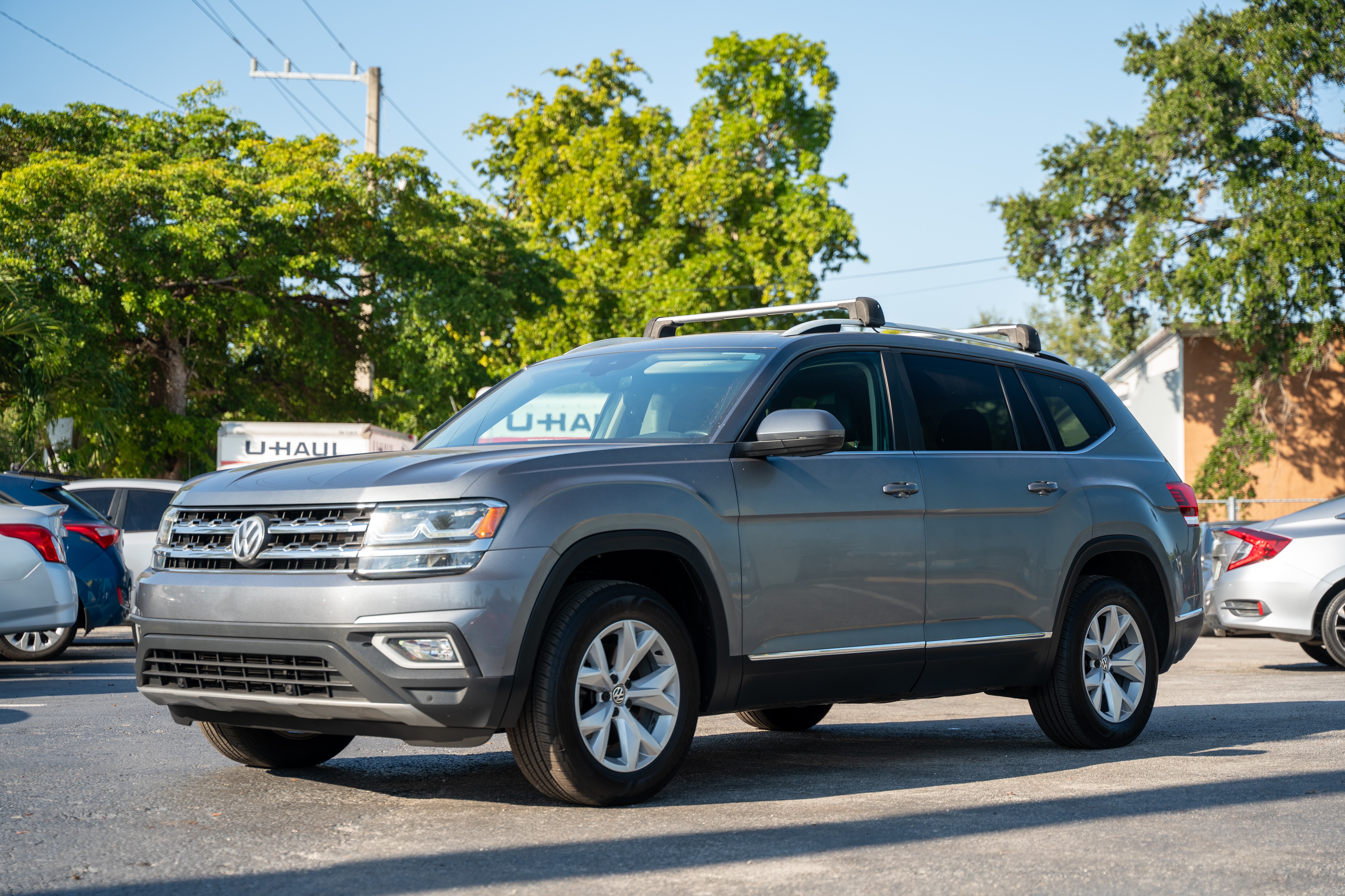 2018 Volkswagen Atlas - $16,900