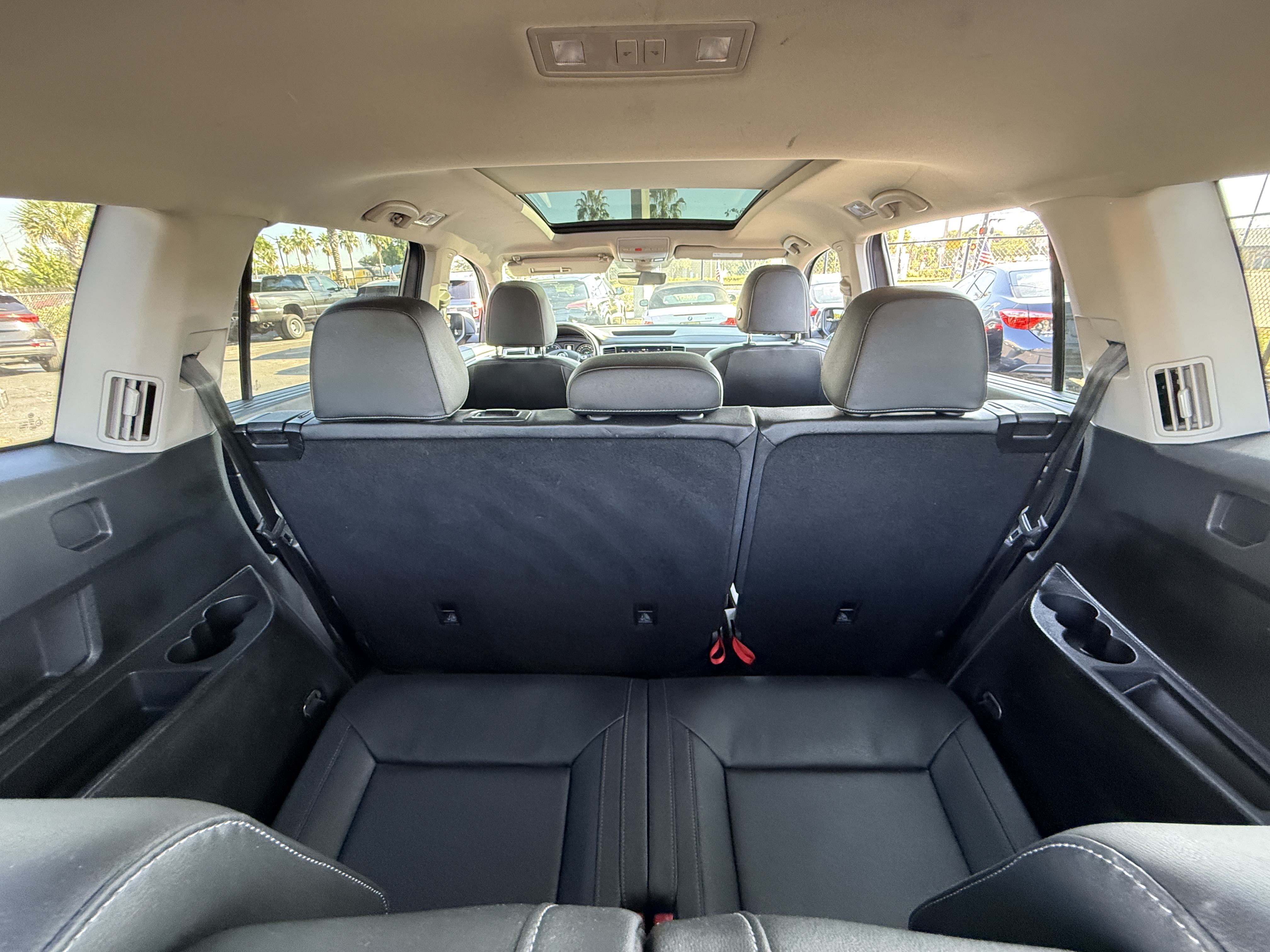 2018 Volkswagen Atlas - $16,900