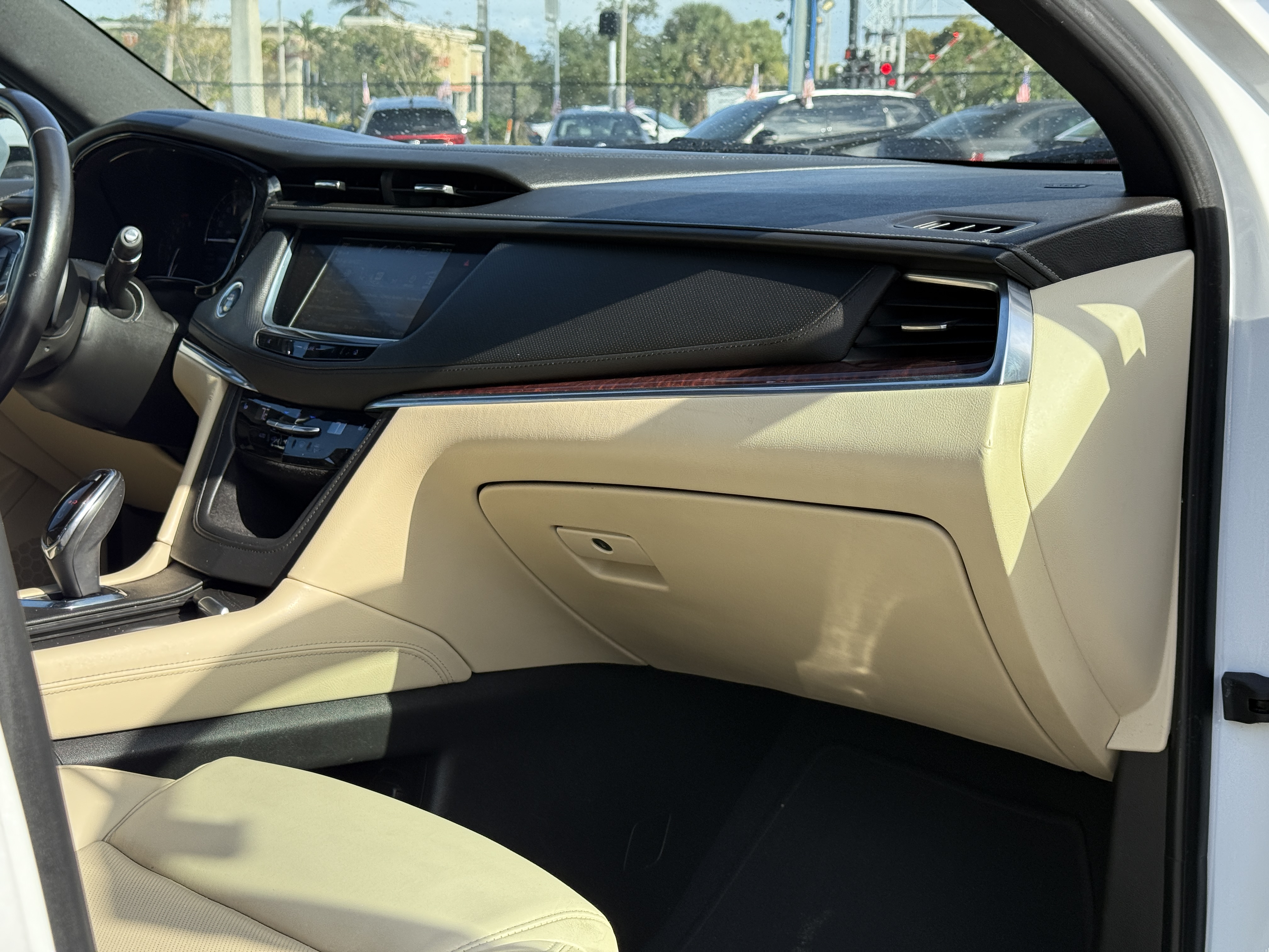 2018 Cadillac XT5 - $14,900