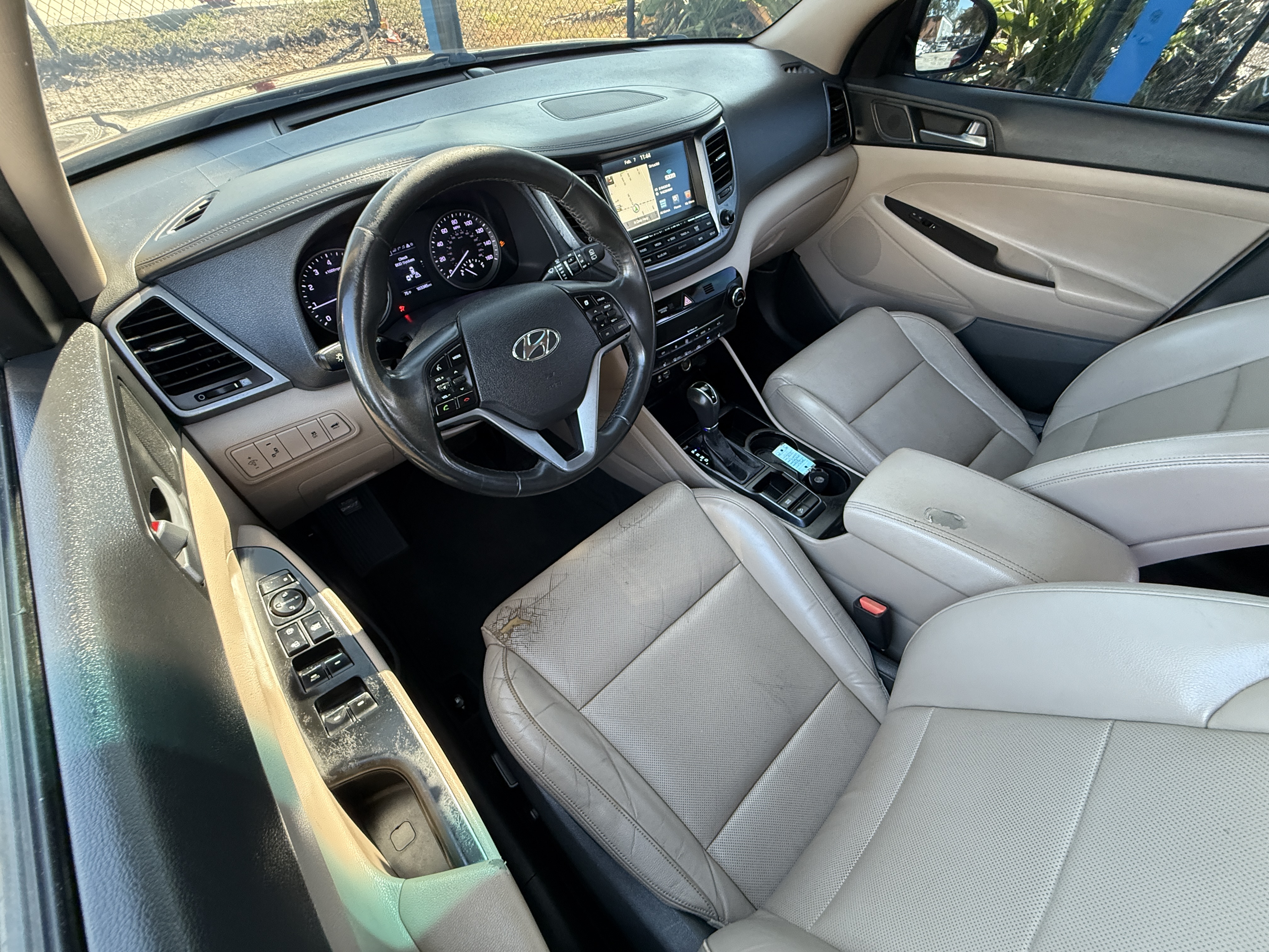2016 Hyundai Tucson - $11,900