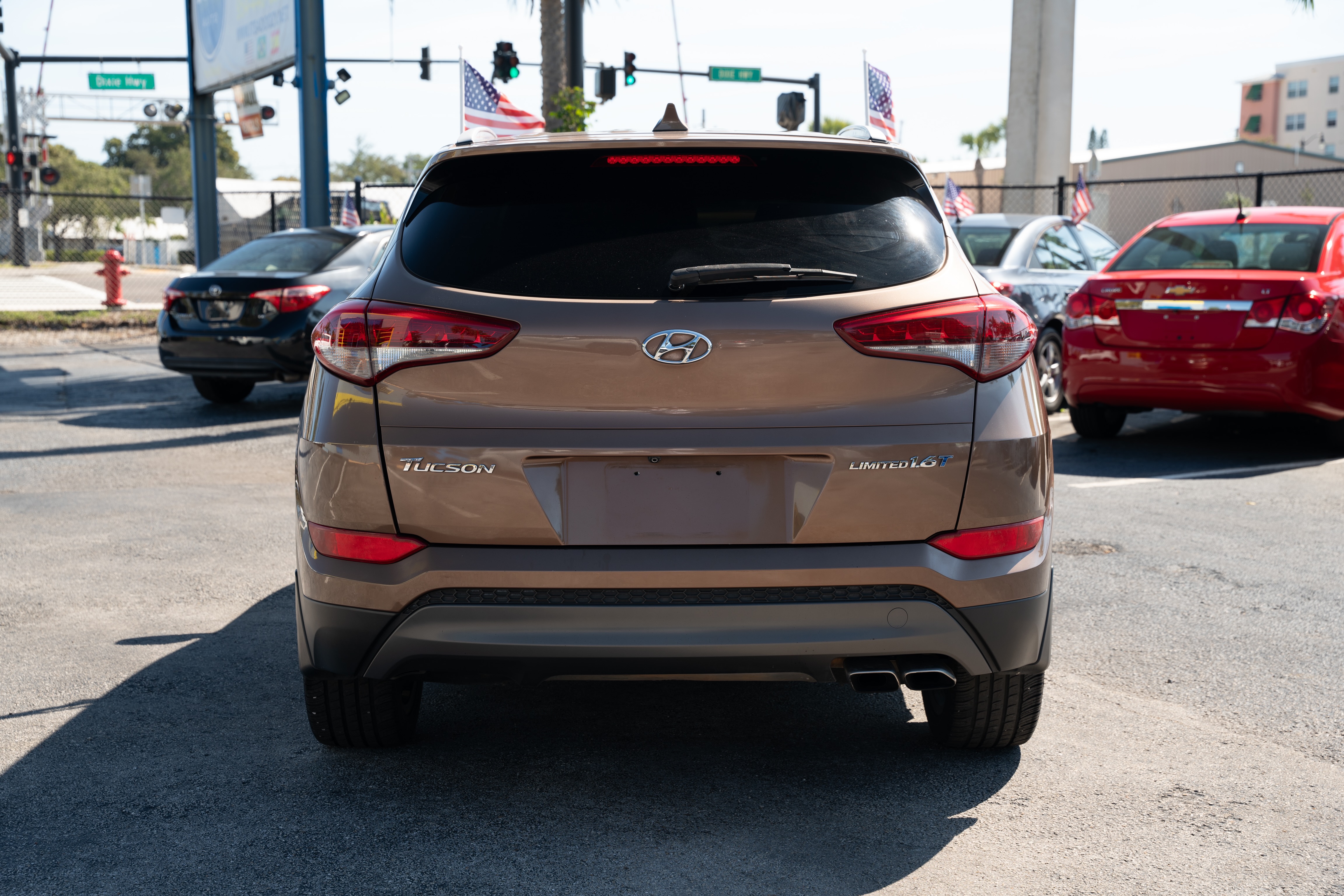 2016 Hyundai Tucson - $11,900