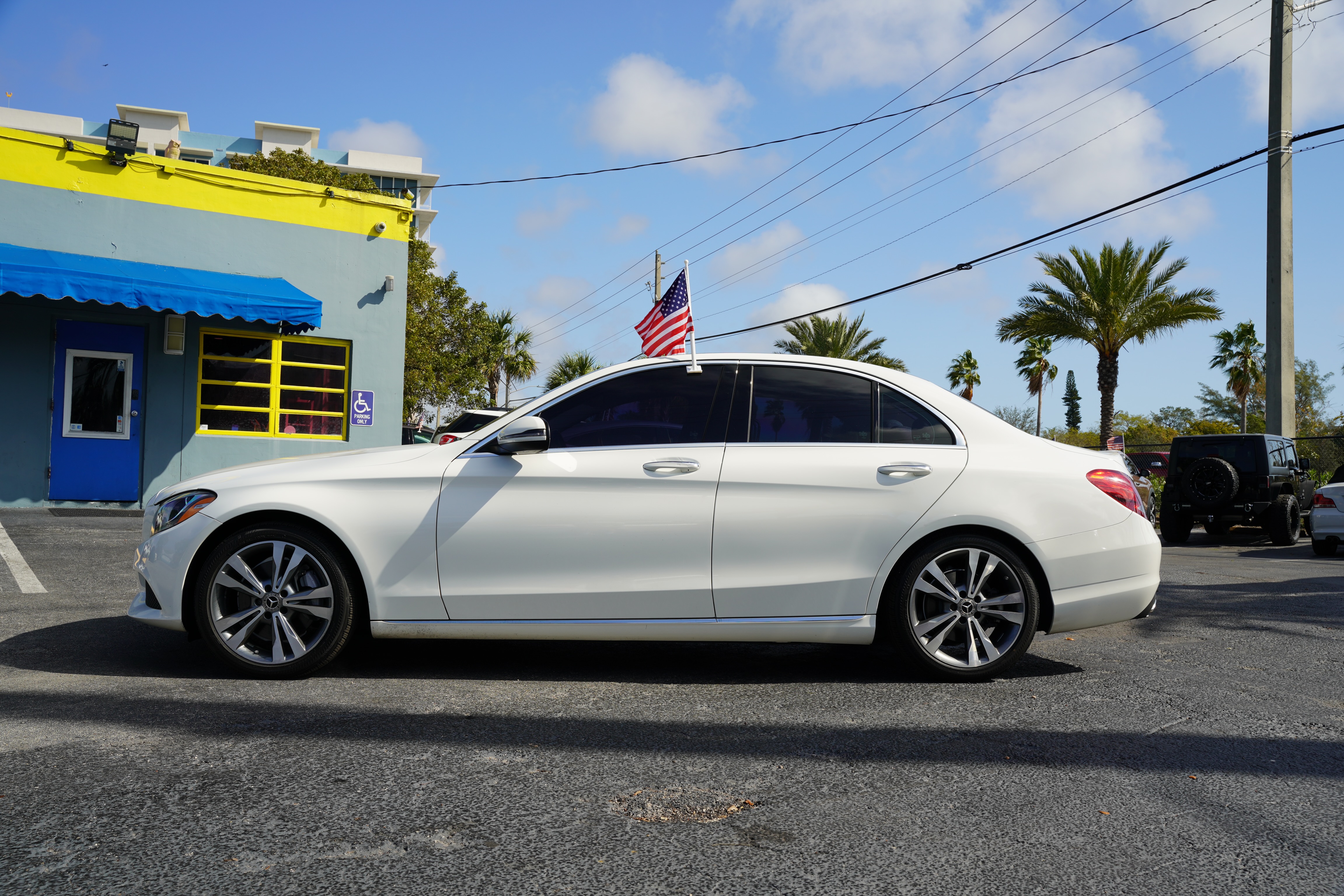 2016 Mercedes-Benz C-Class - $15,900