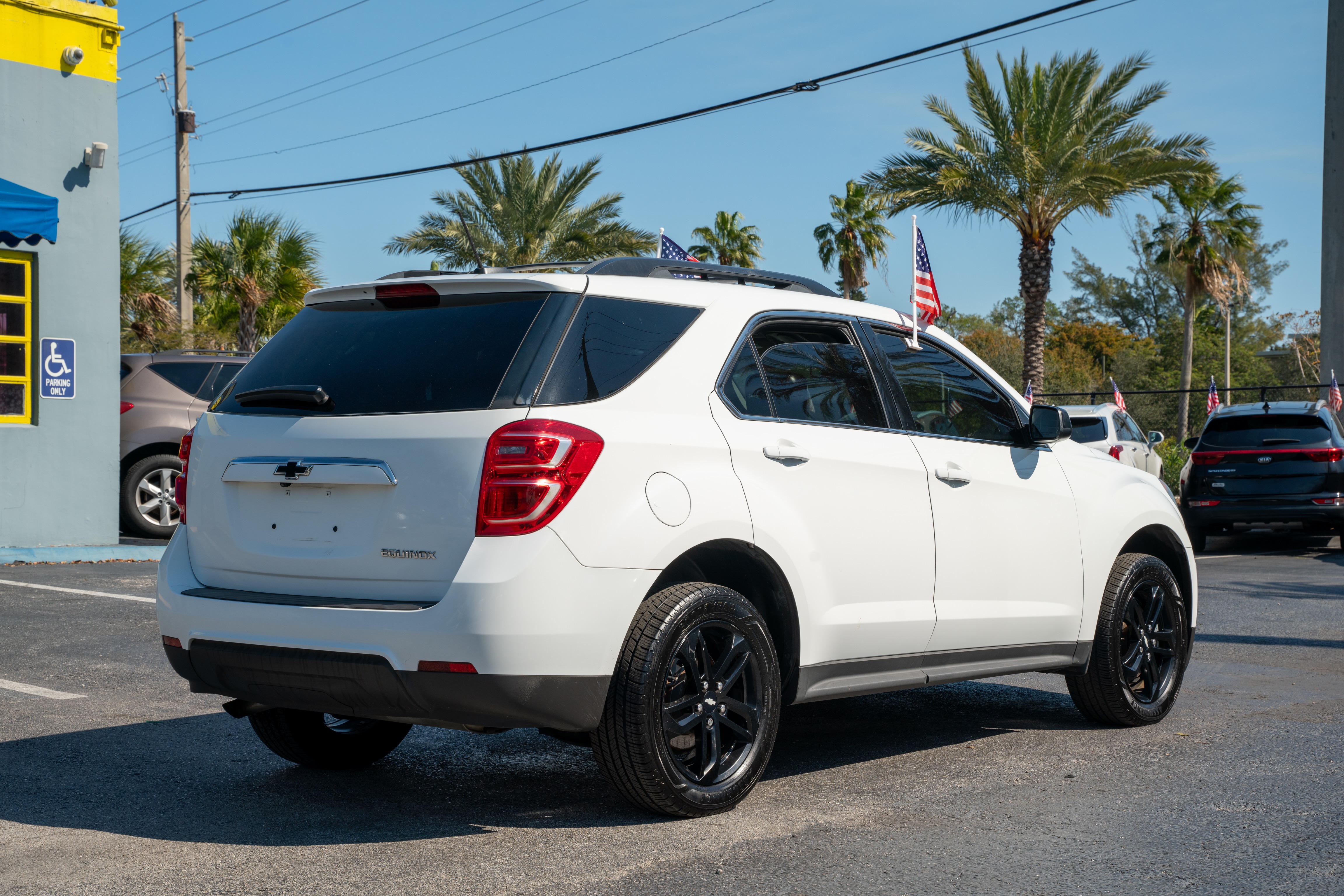 2017 Chevrolet Equinox - $8,900