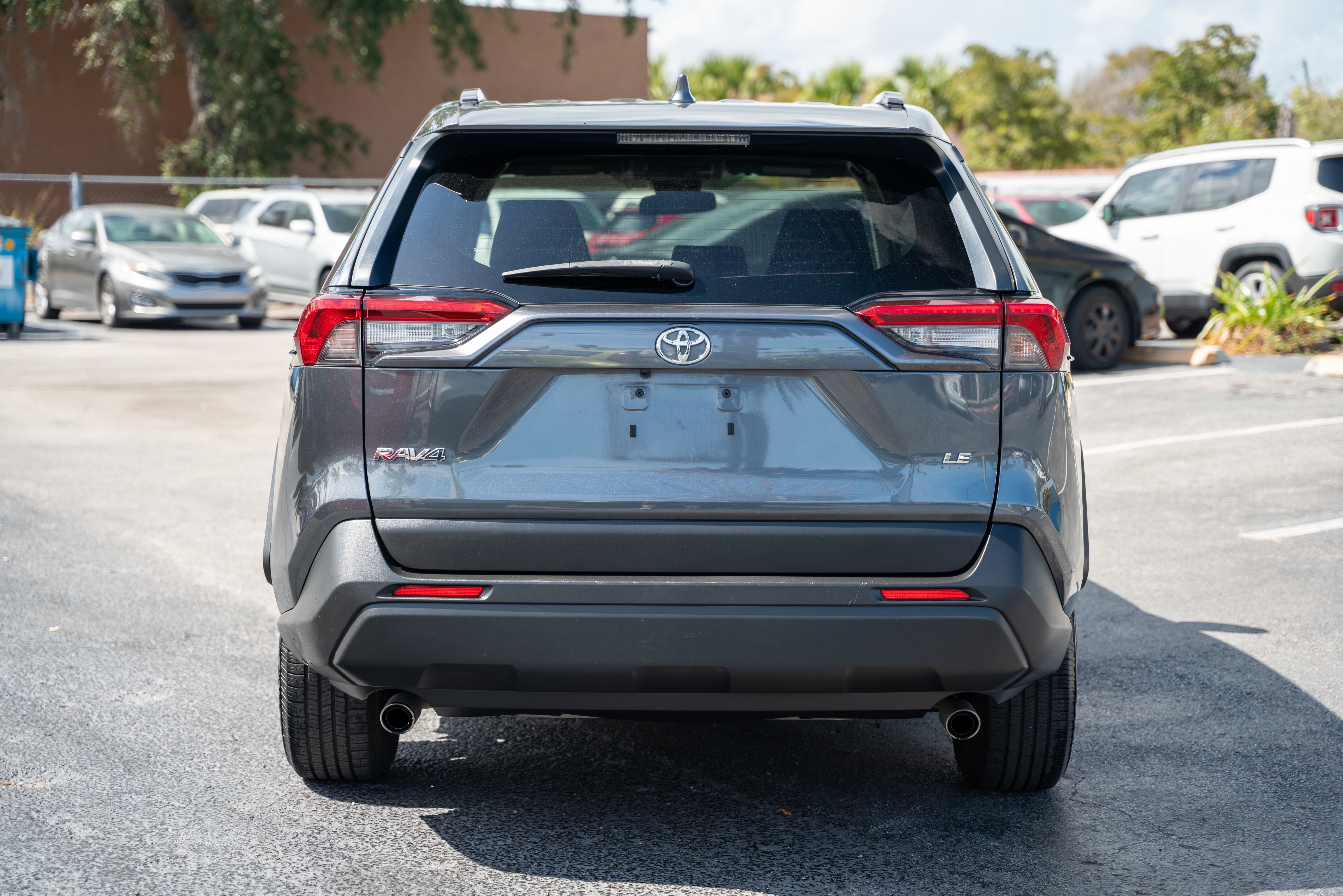 2019 Toyota RAV4 - $15,900