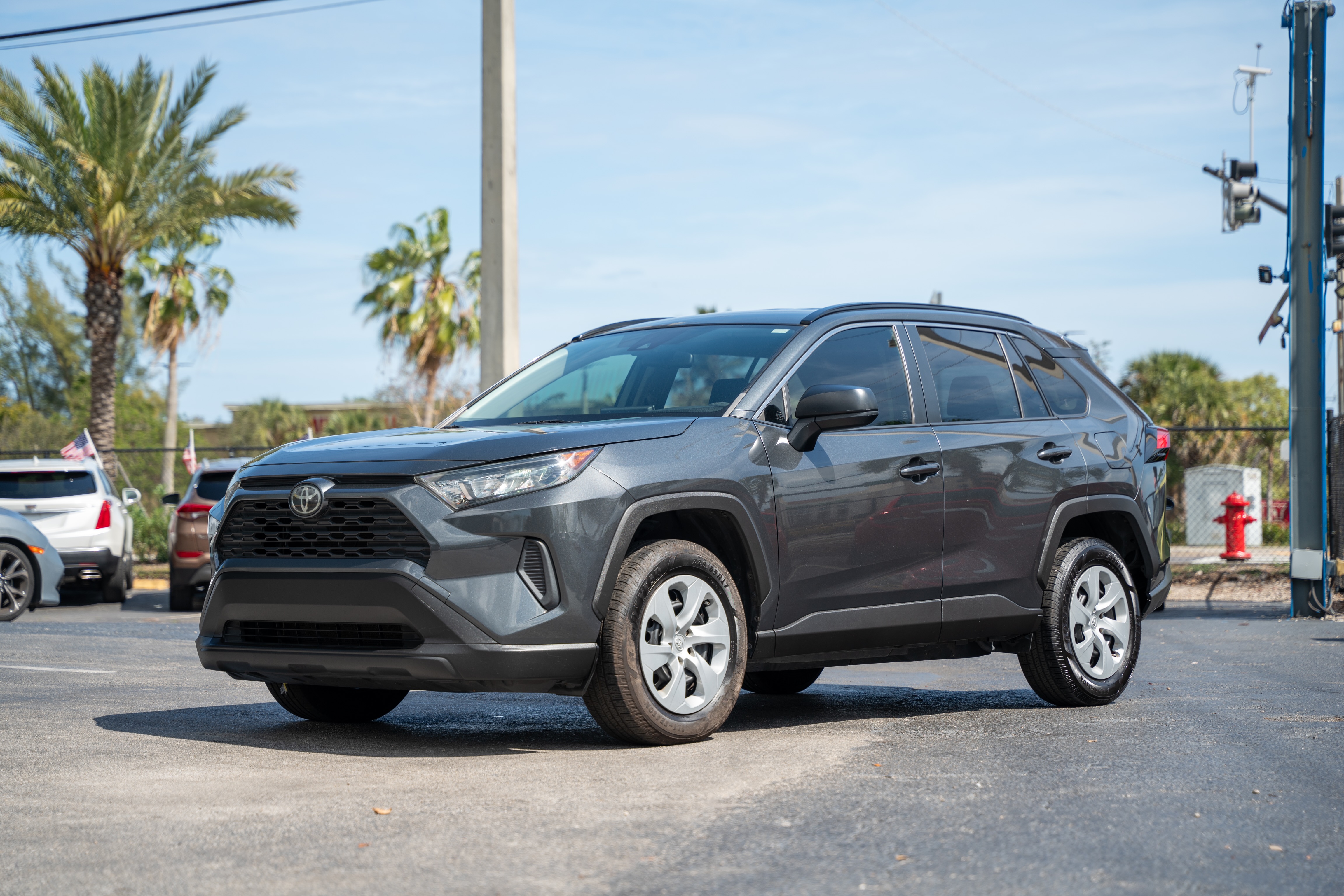 2019 Toyota RAV4 - $15,900