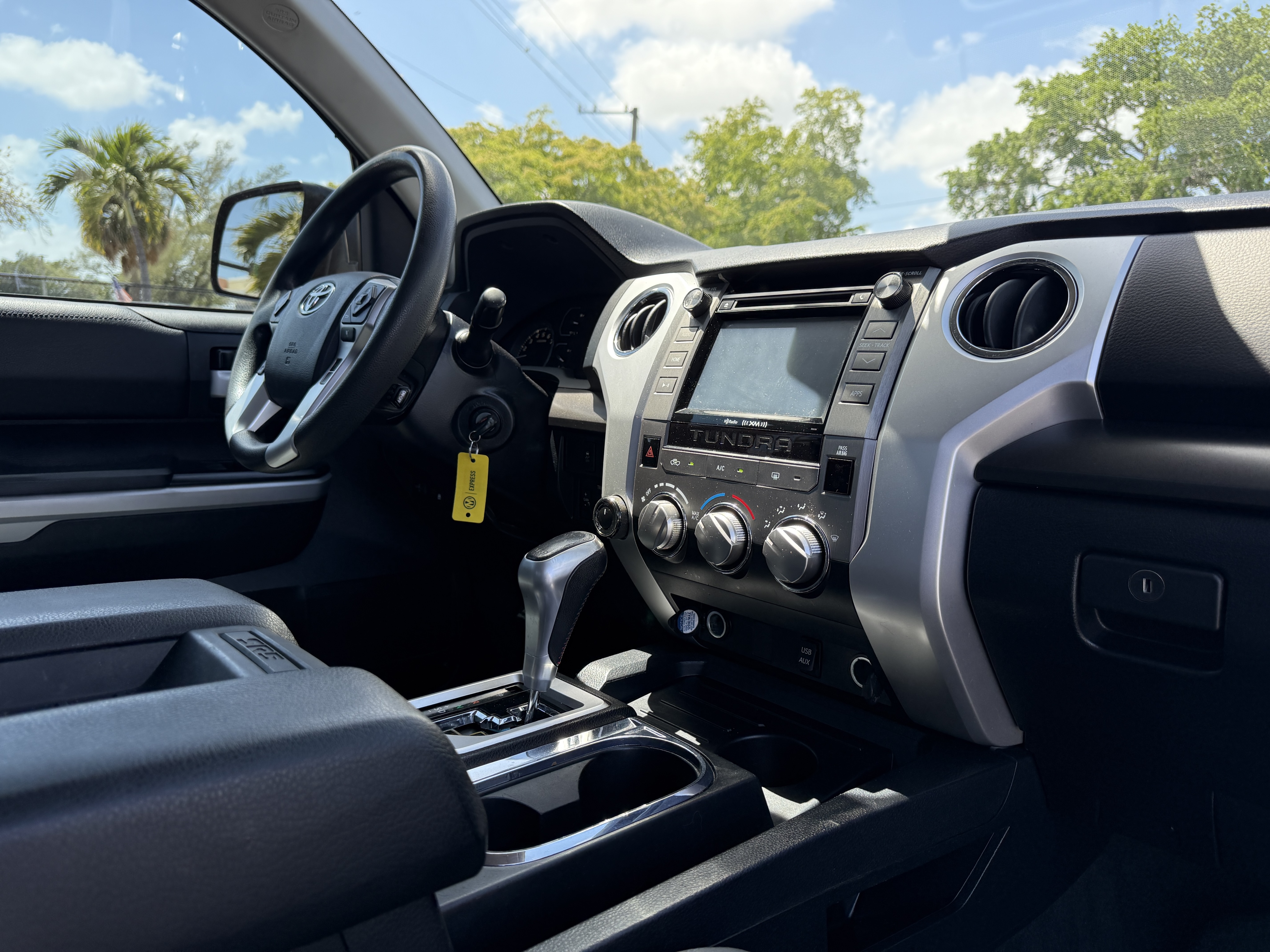 2019 Toyota Tundra - $33,900
