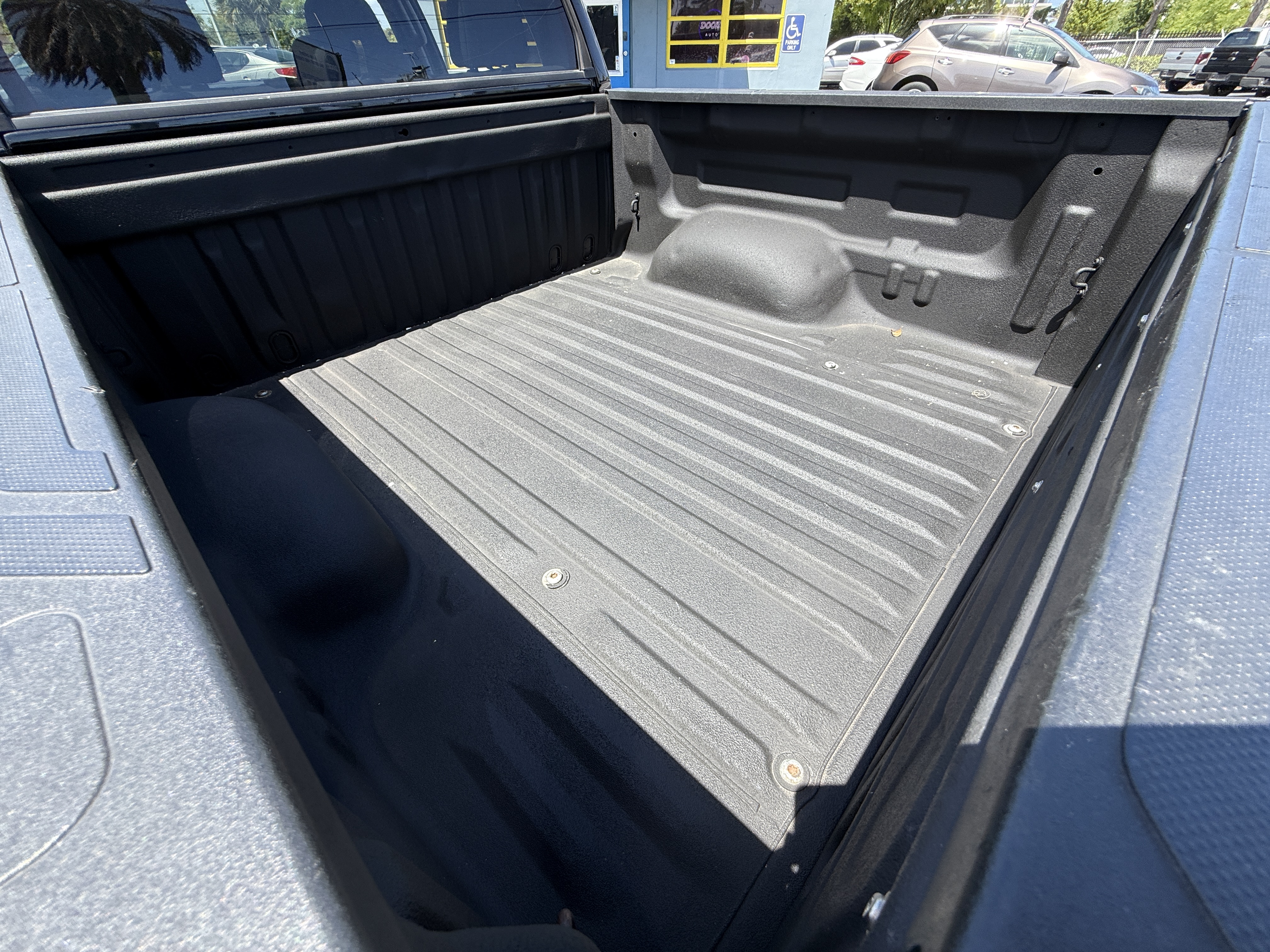 2019 Toyota Tundra - $33,900