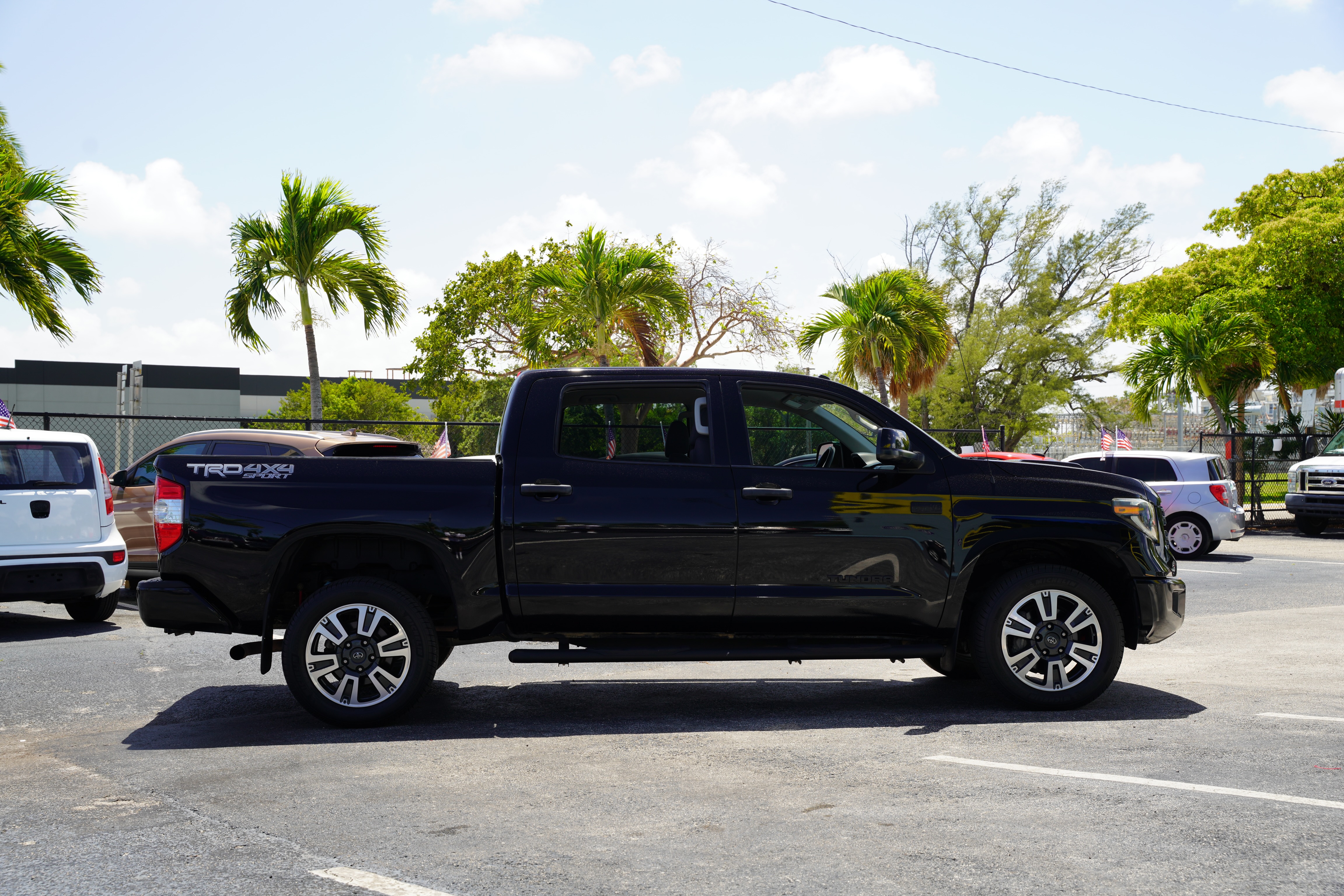 2019 Toyota Tundra - $33,900