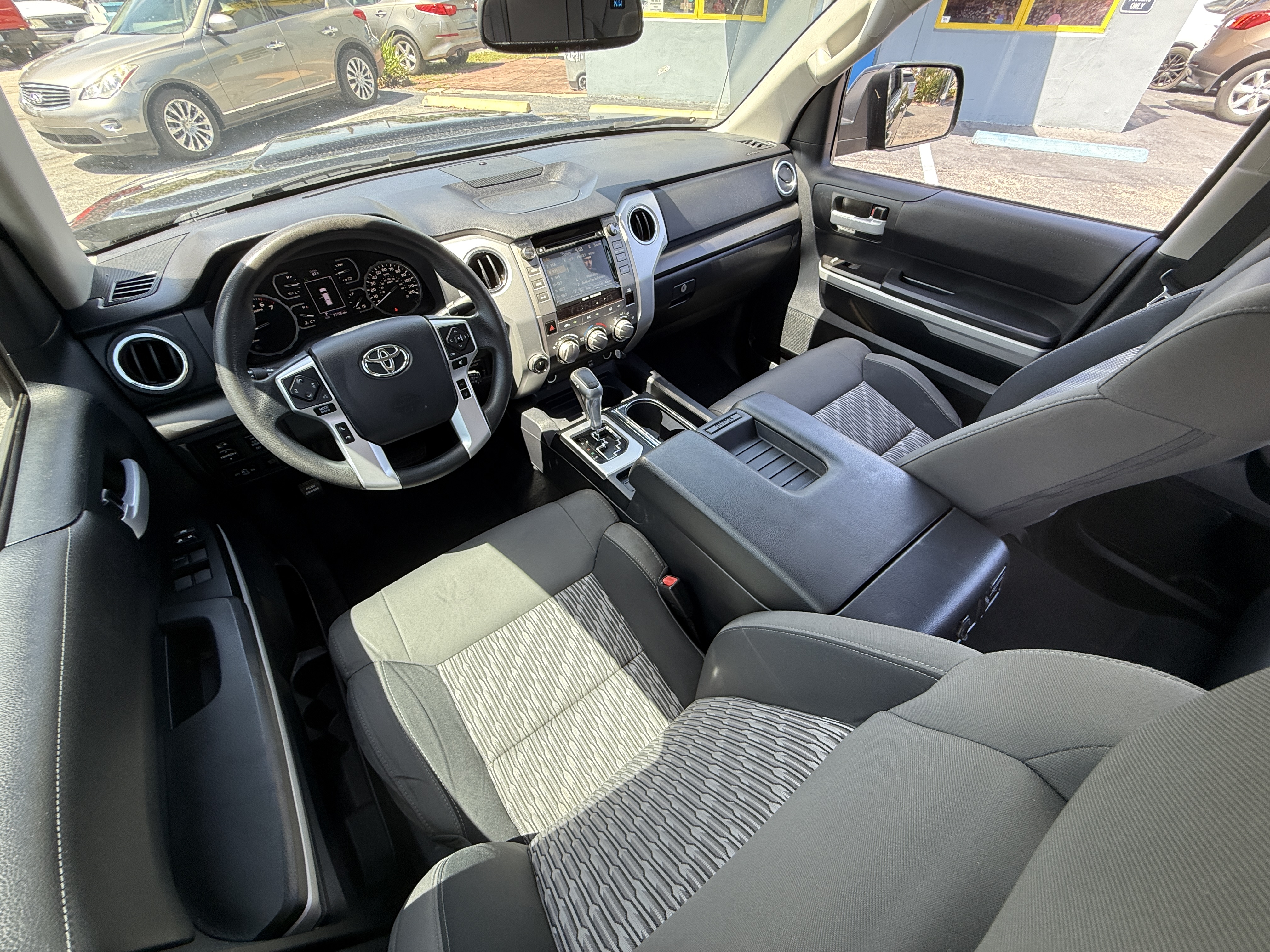 2019 Toyota Tundra - $33,900