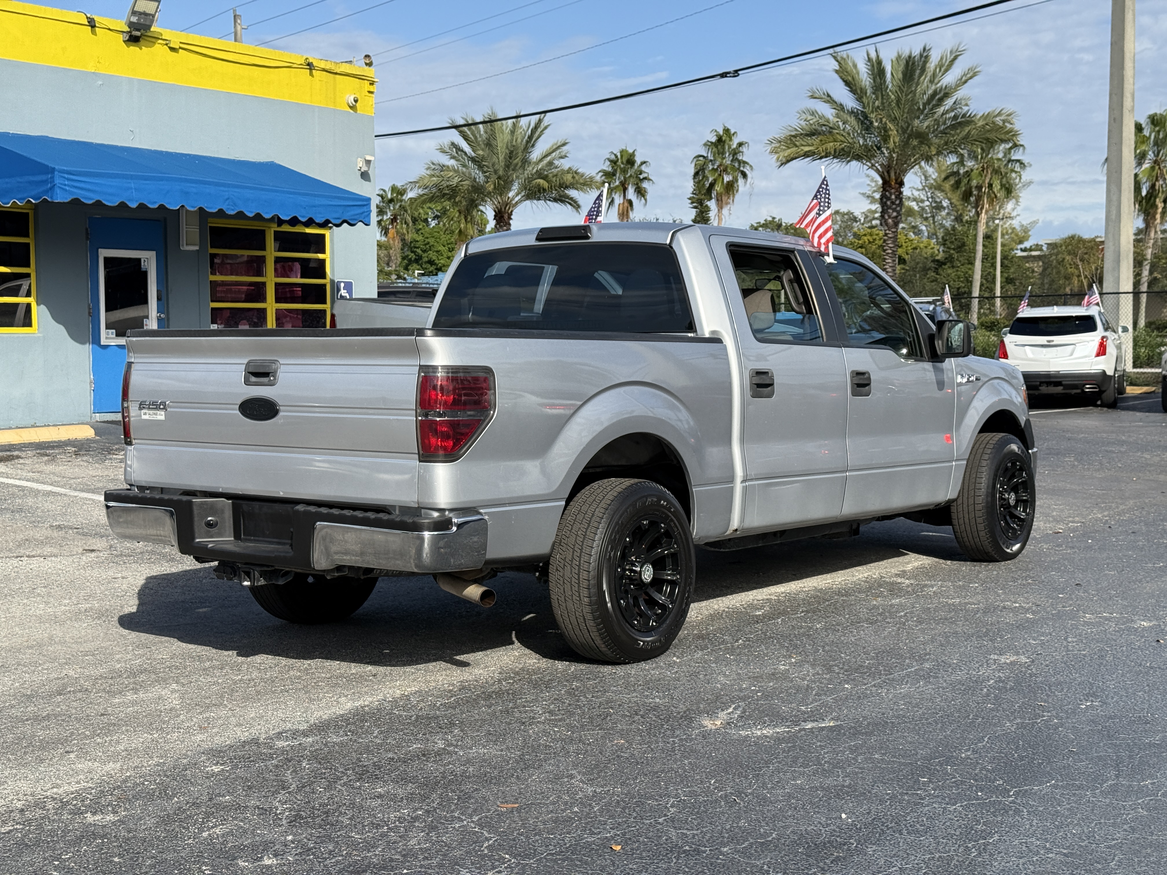 2010 Ford F-150 - $11,900
