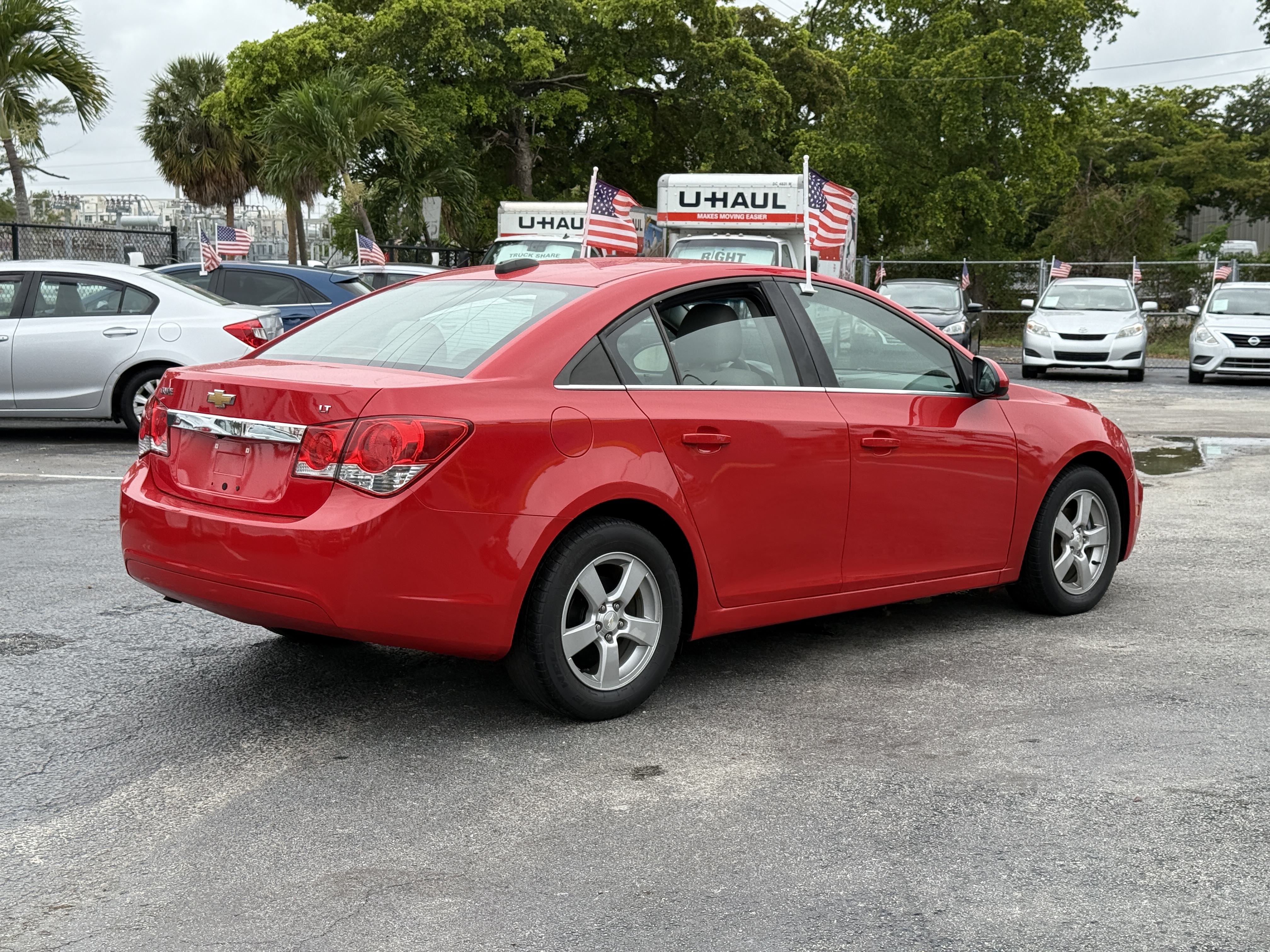 2016 Chevrolet Cruze - $9,900
