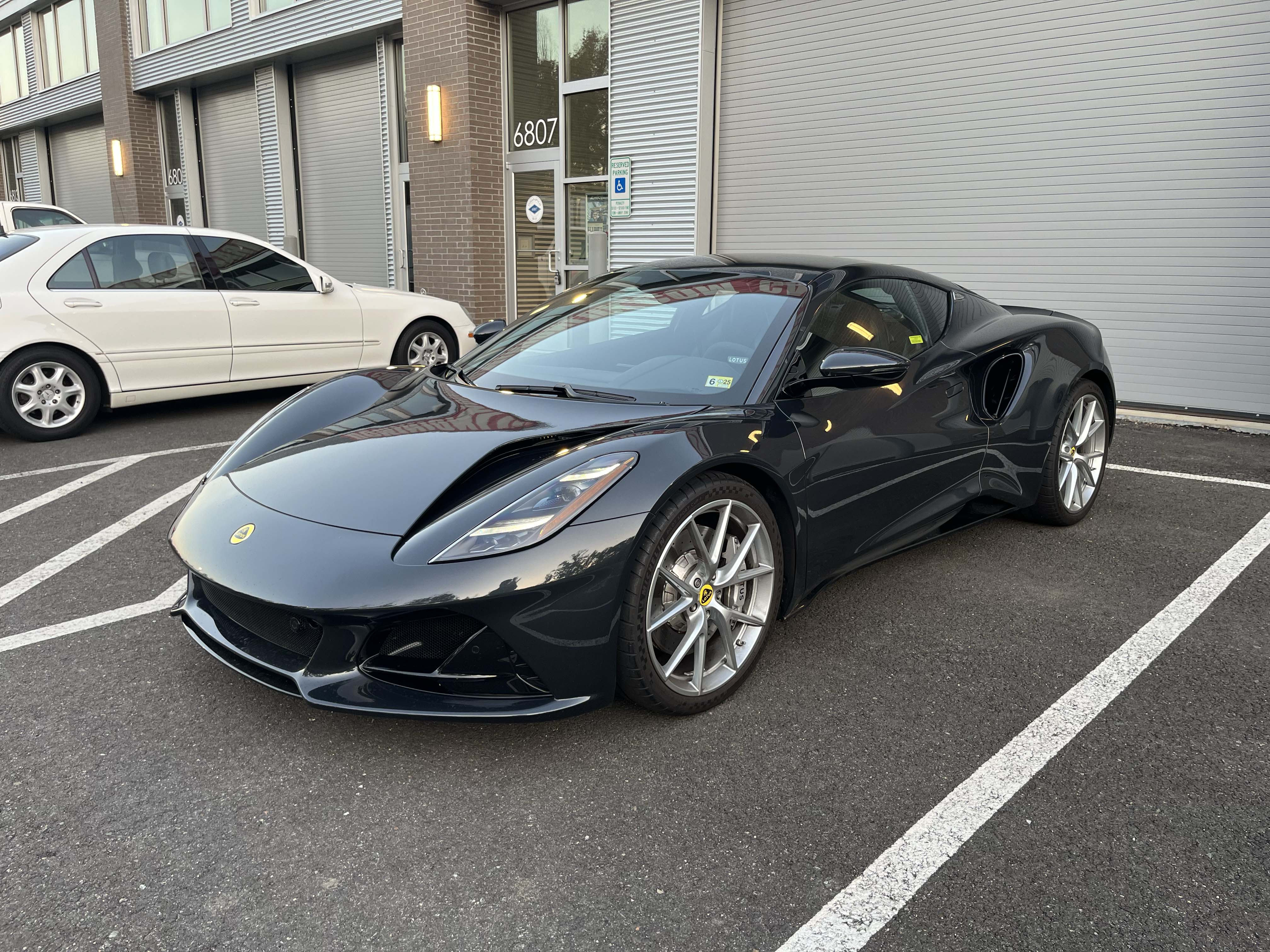 2024 Lotus Emira First Edition's photo
