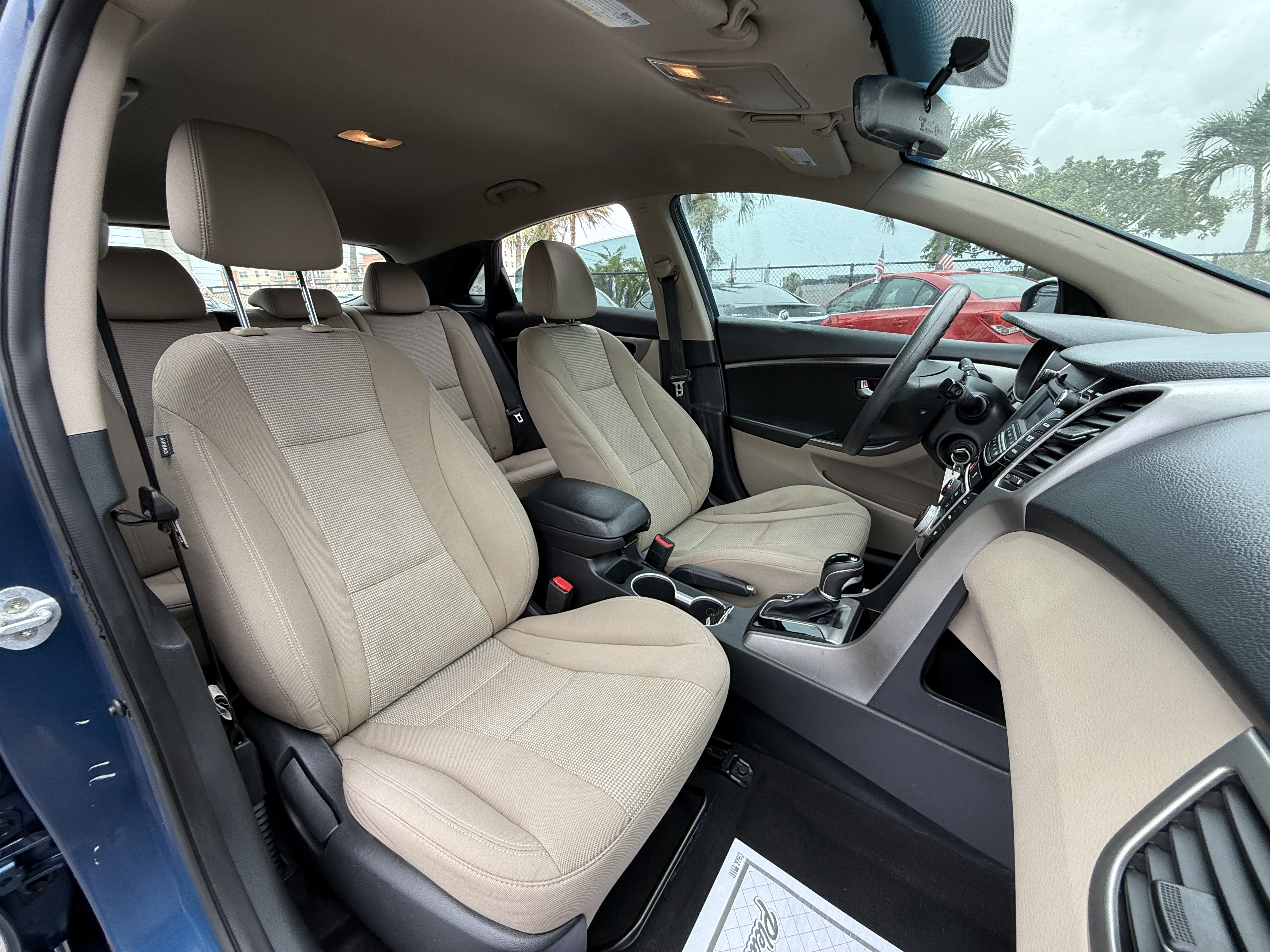 2016 Hyundai Elantra - $8,900