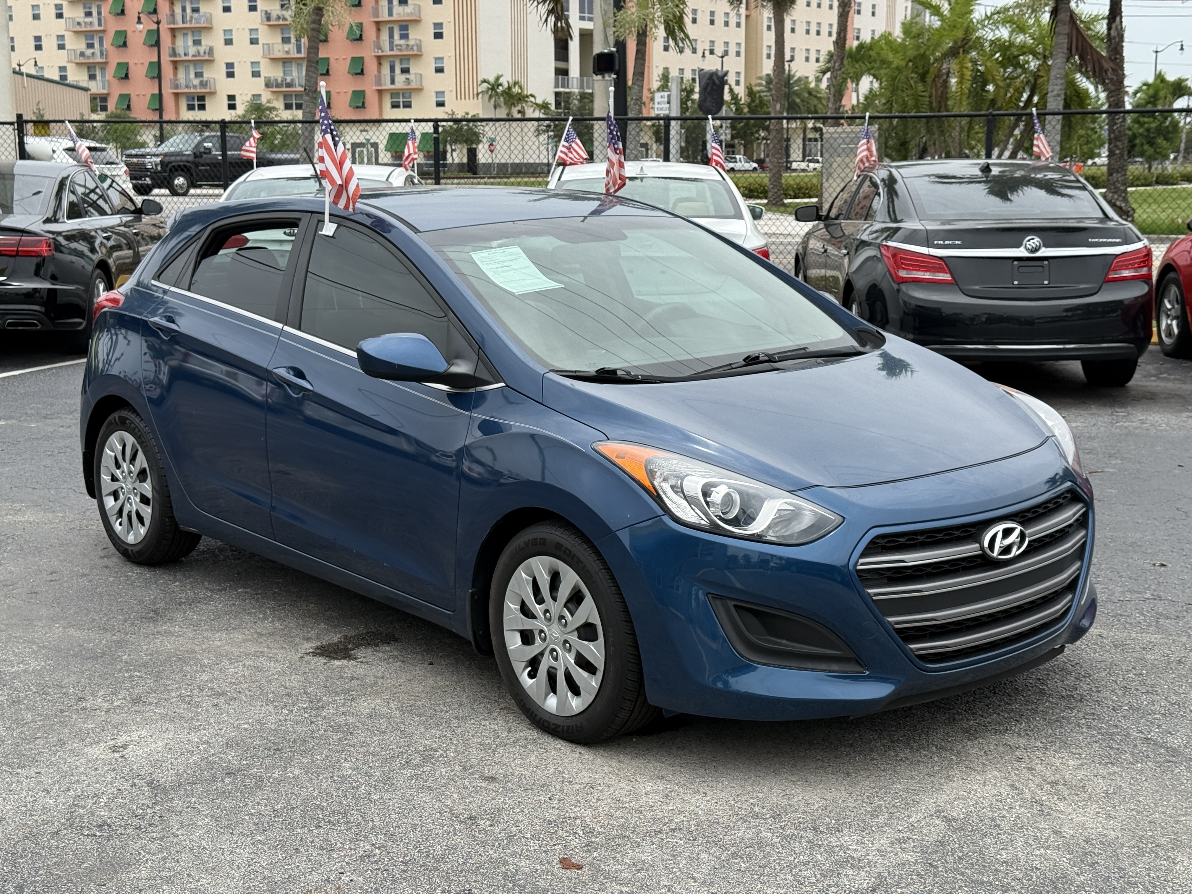 2016 Hyundai Elantra - $8,900