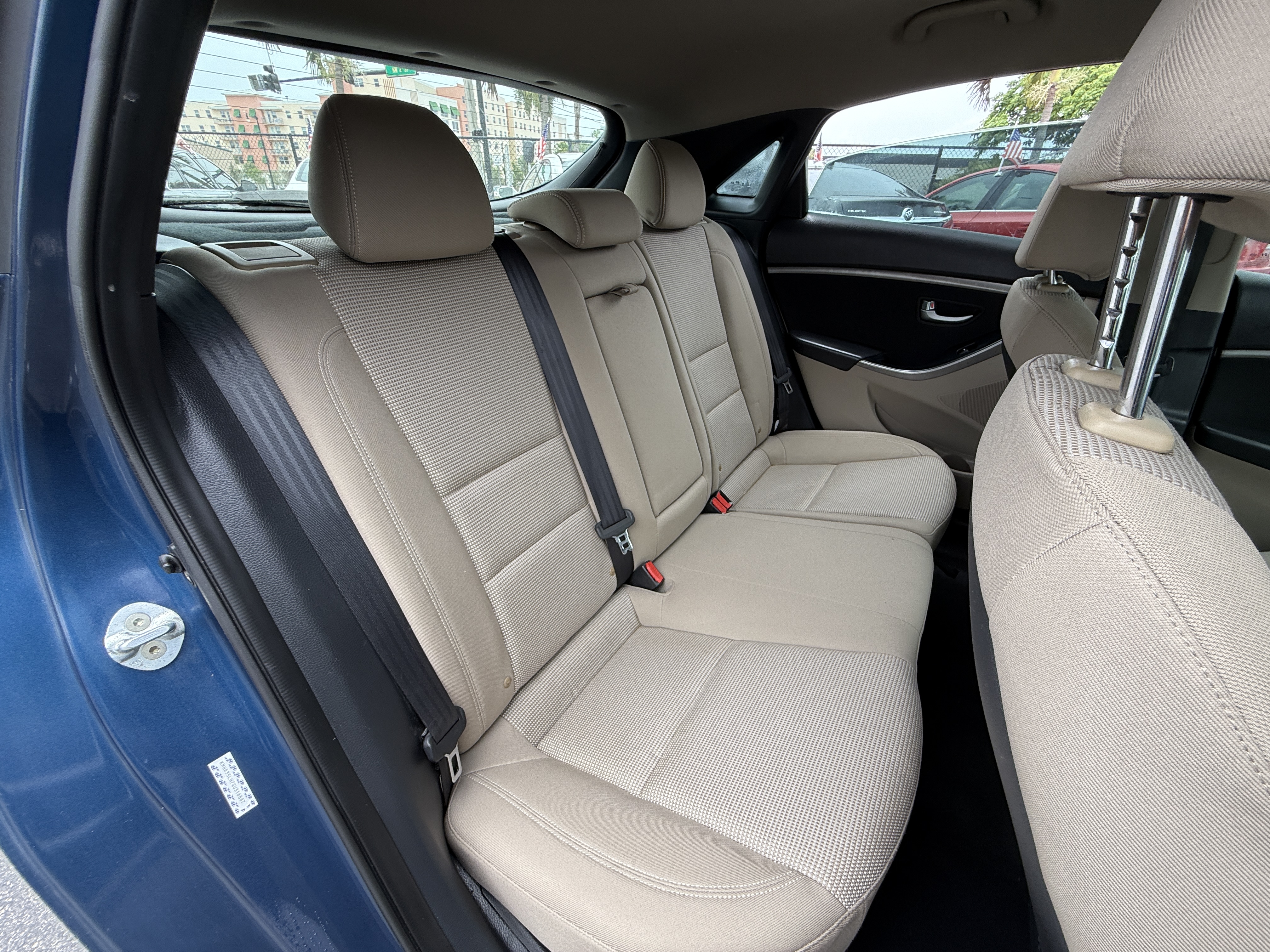 2016 Hyundai Elantra - $8,900
