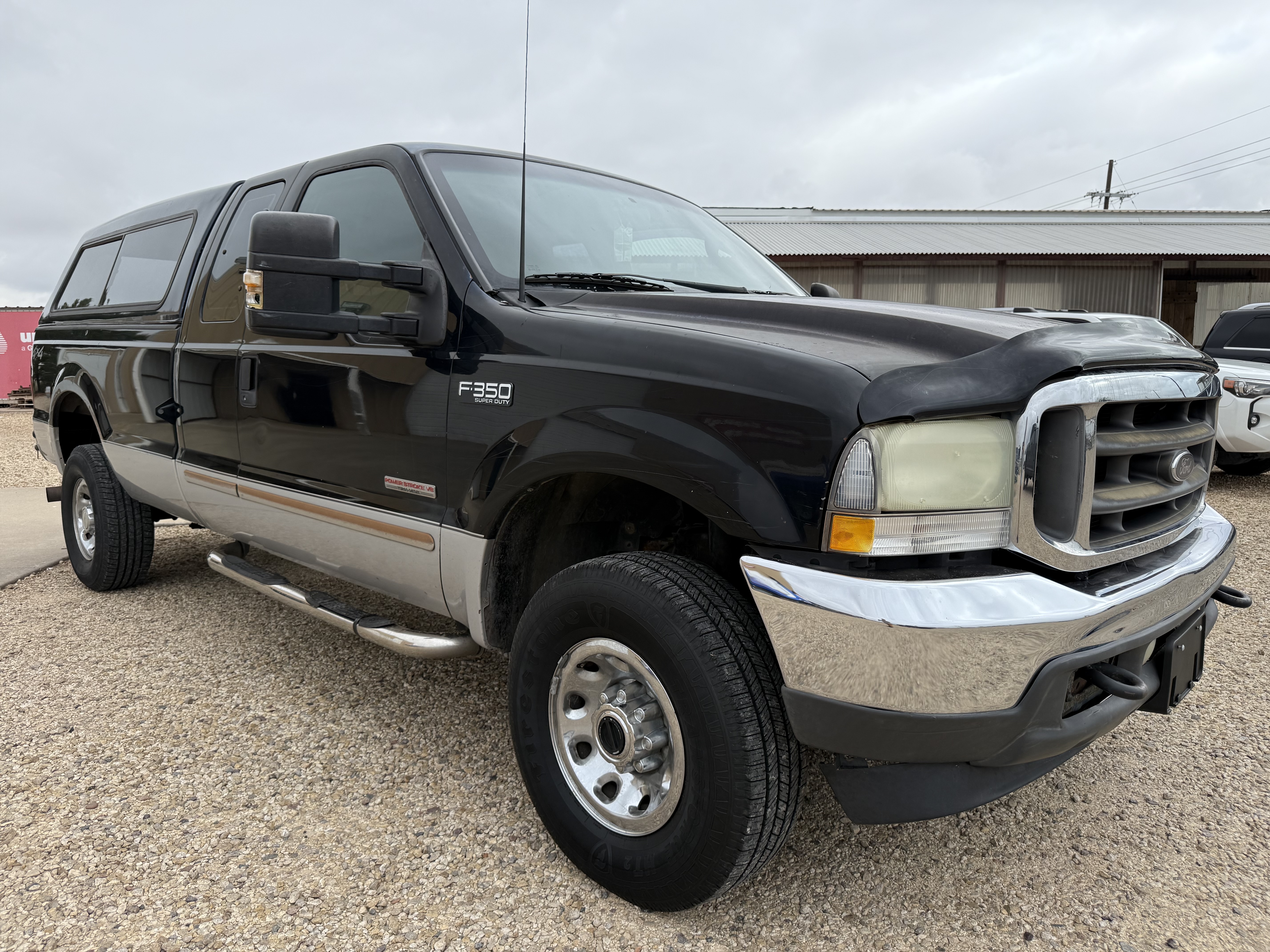 - 2003 Ford F-350 Super Duty Pickup Truck Four-Wheel Drive
