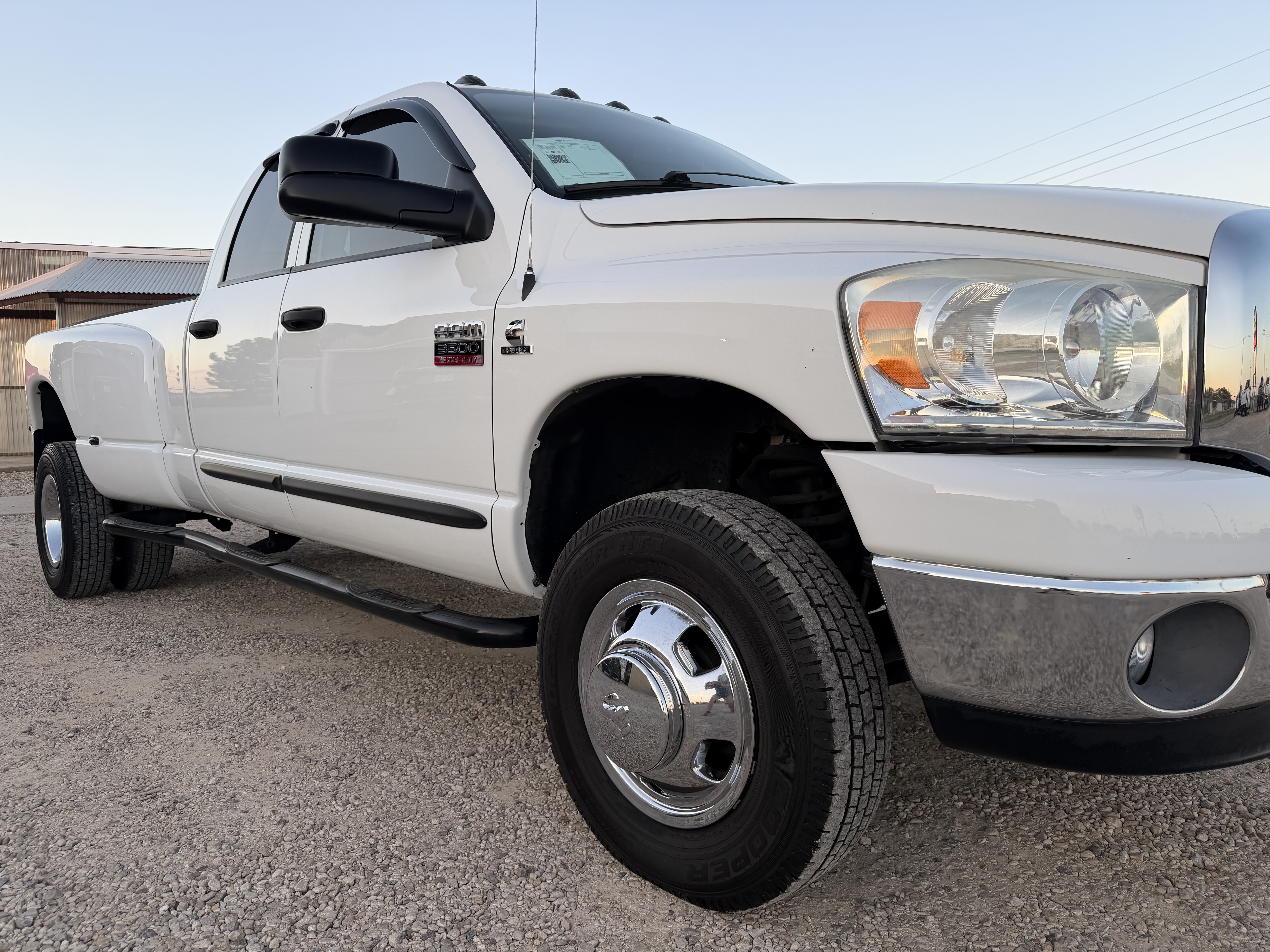 White 2007 Dodge RAM 3500 Pickup Truck Four-Wheel Drive Automatic