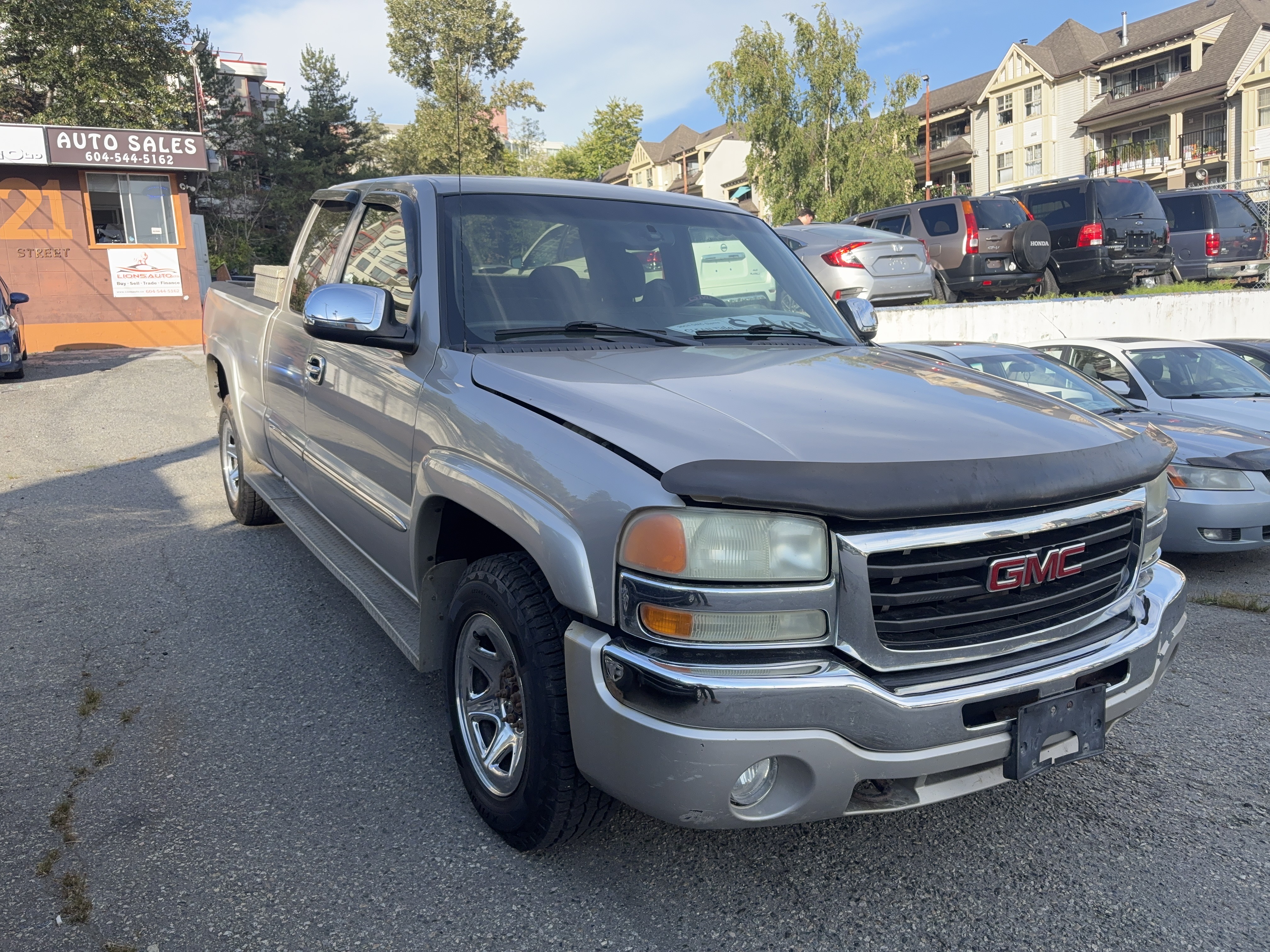 - 2004 GMC Sierra 1500 Pickup Truck Four-Wheel Drive