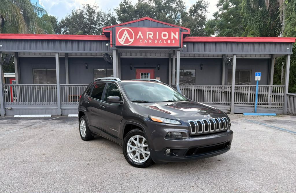 2017 JEEP CHEROKEE Latitude, Longitude, North