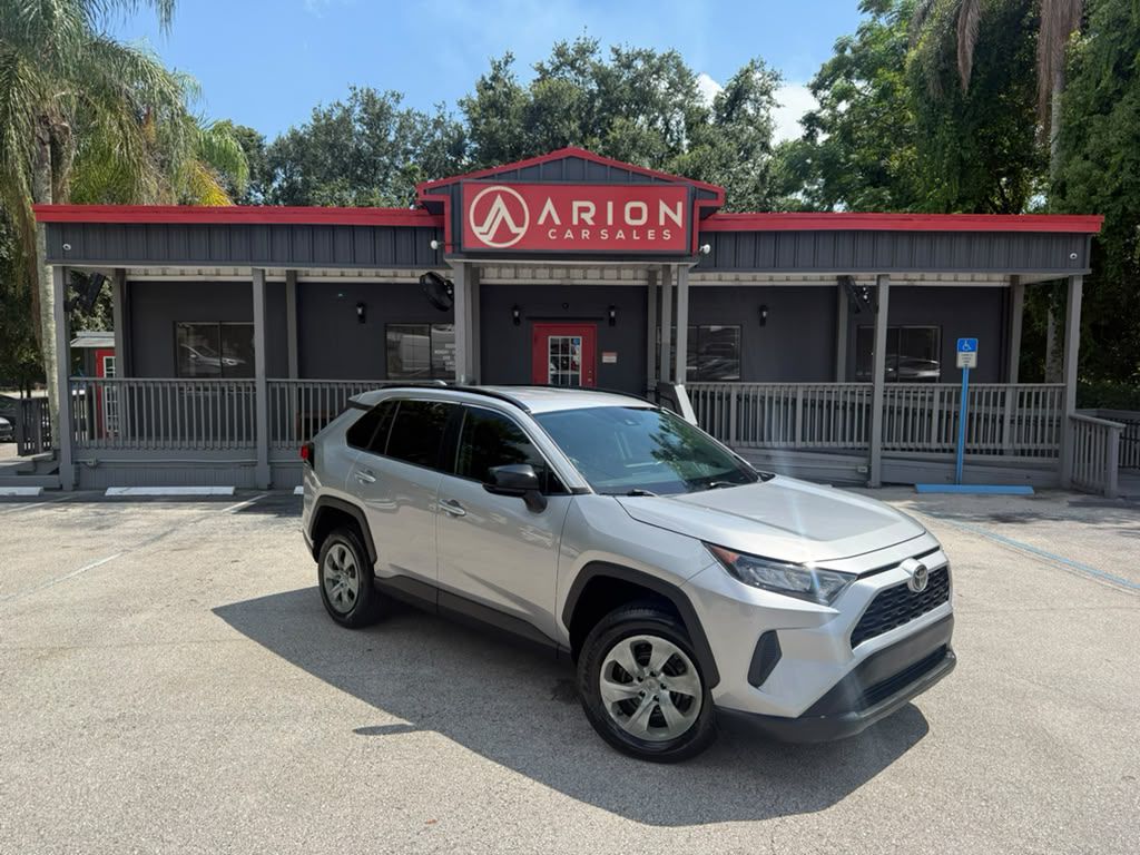 2019 TOYOTA RAV4 LE