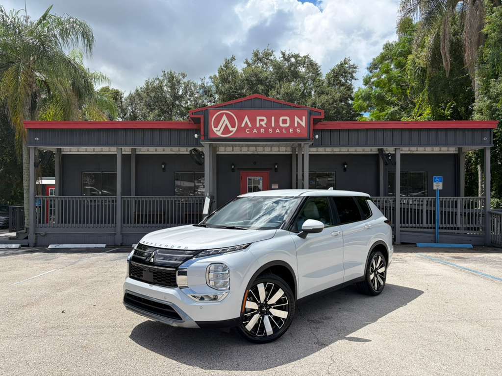 2025 MITSUBISHI OUTLANDER SE, Trail Edition