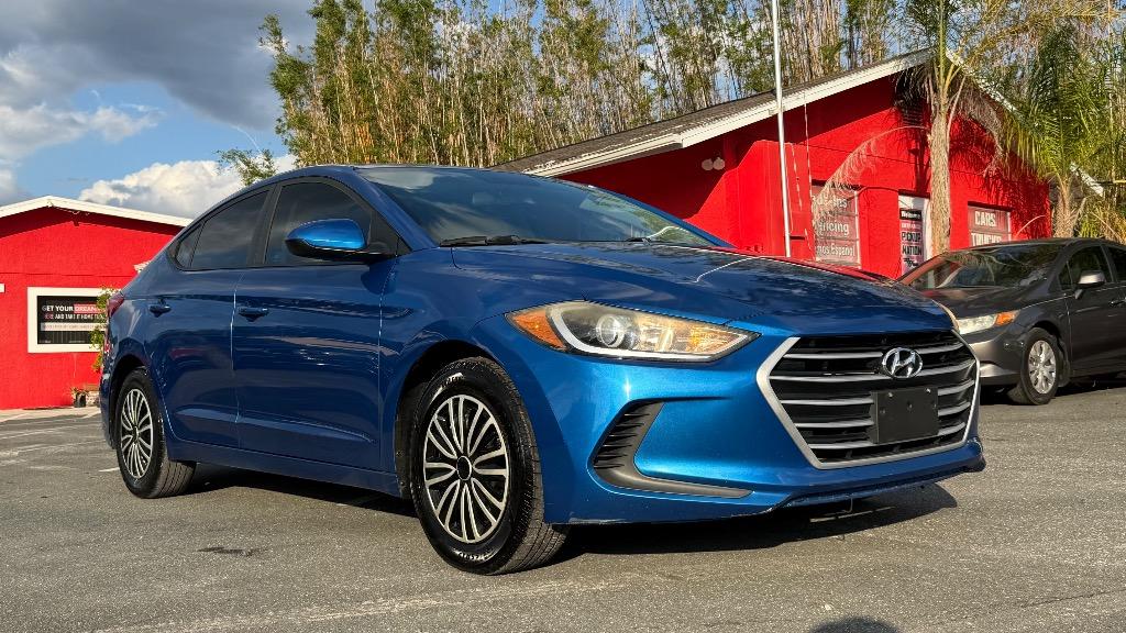 2017 Hyundai Elantra SE Base