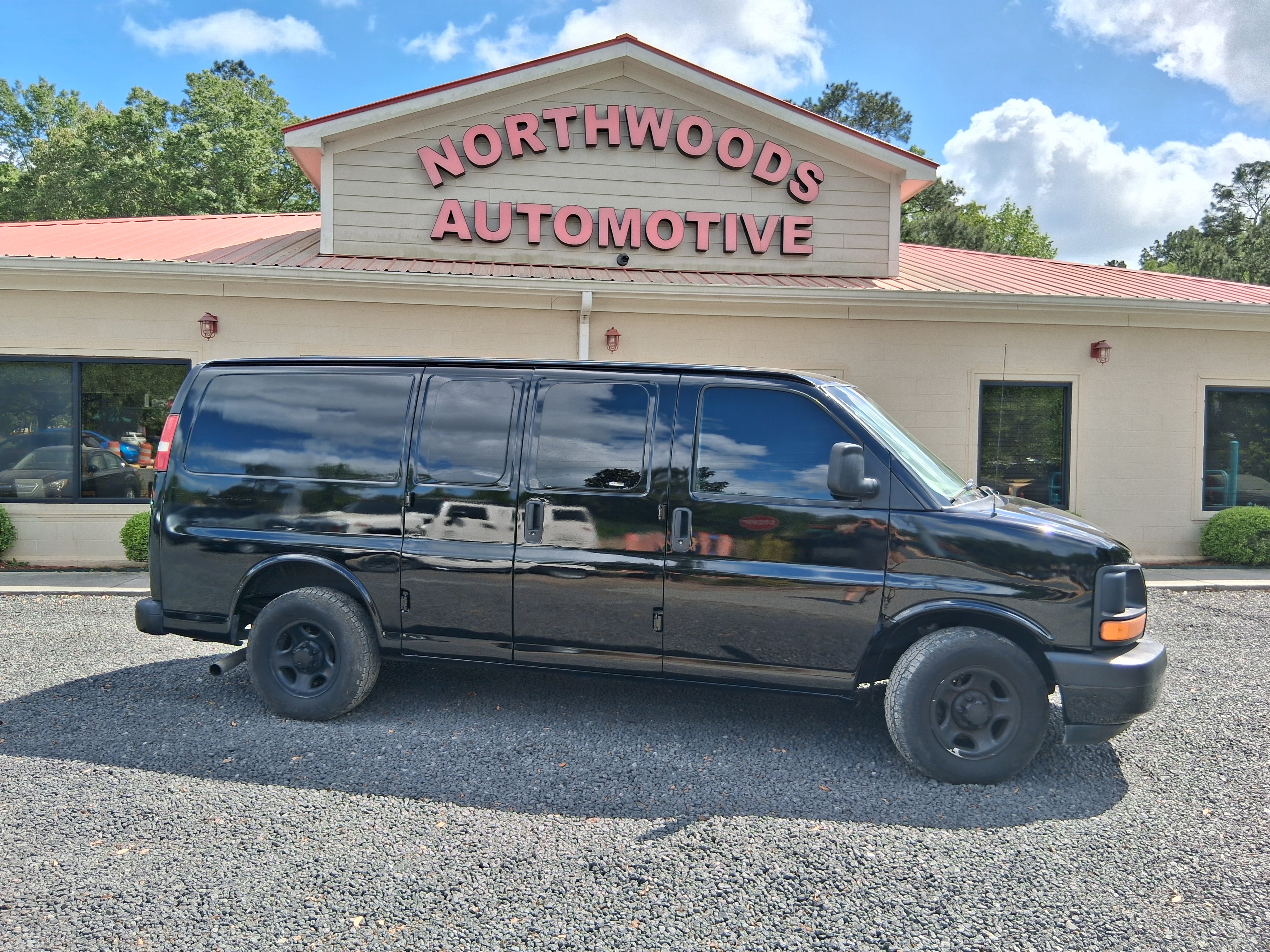 Black 2003 GMC Savana Van Rear-Wheel Drive Automatic