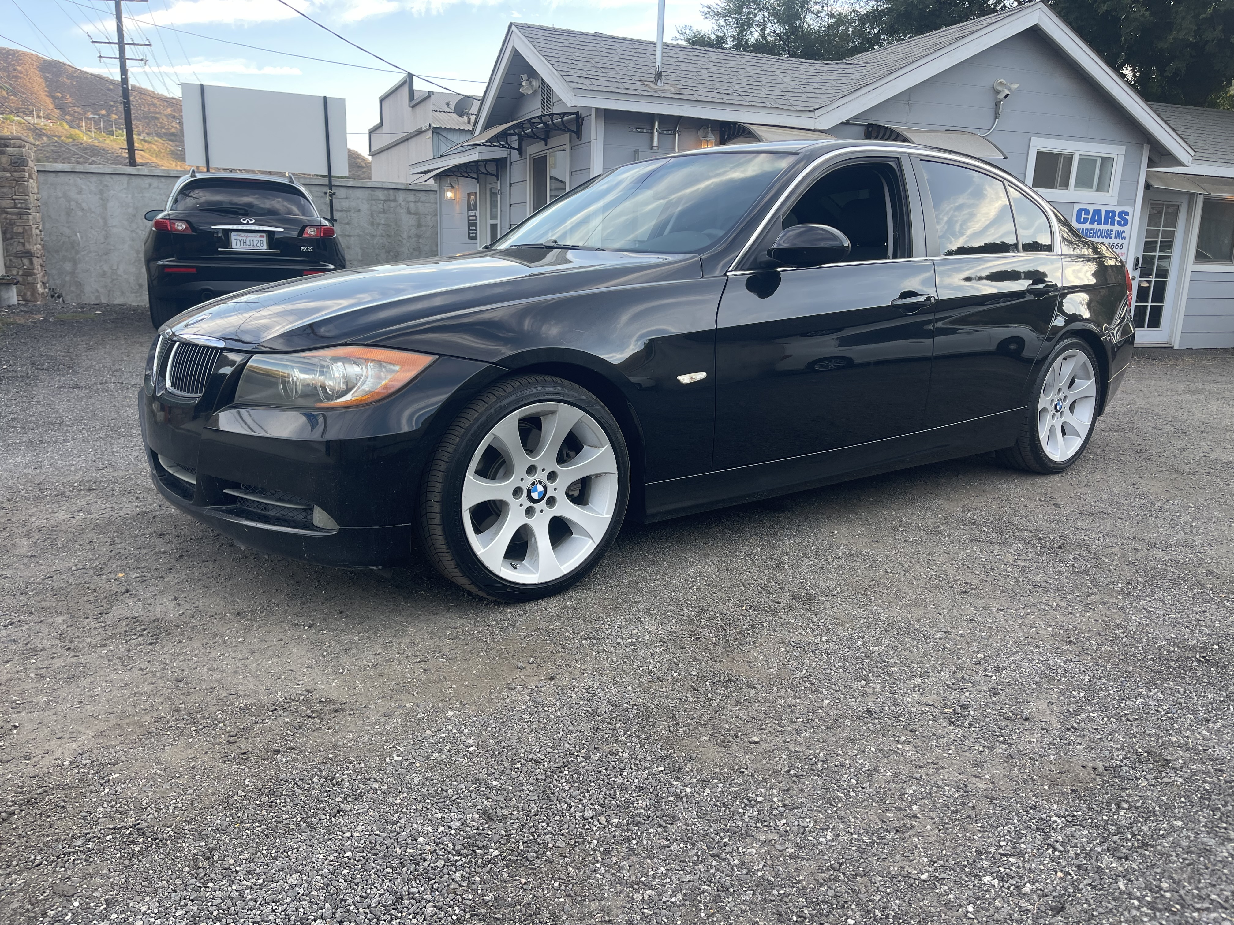 2006 BMW 3 Series 330i Sedan
