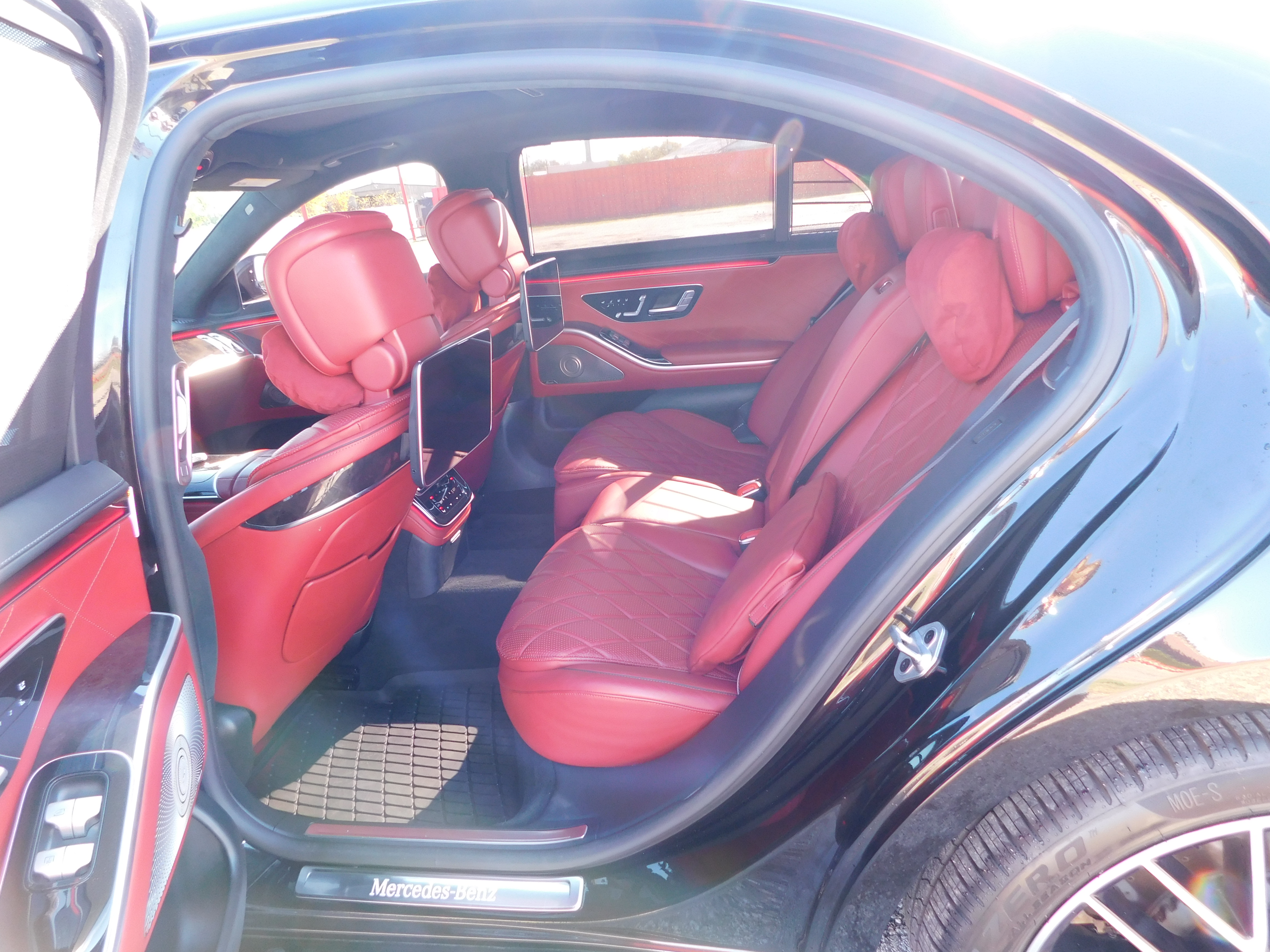 2021 Mercedes-Benz S 580 S 580 4MATIC Sedan - Brown exterior view 18