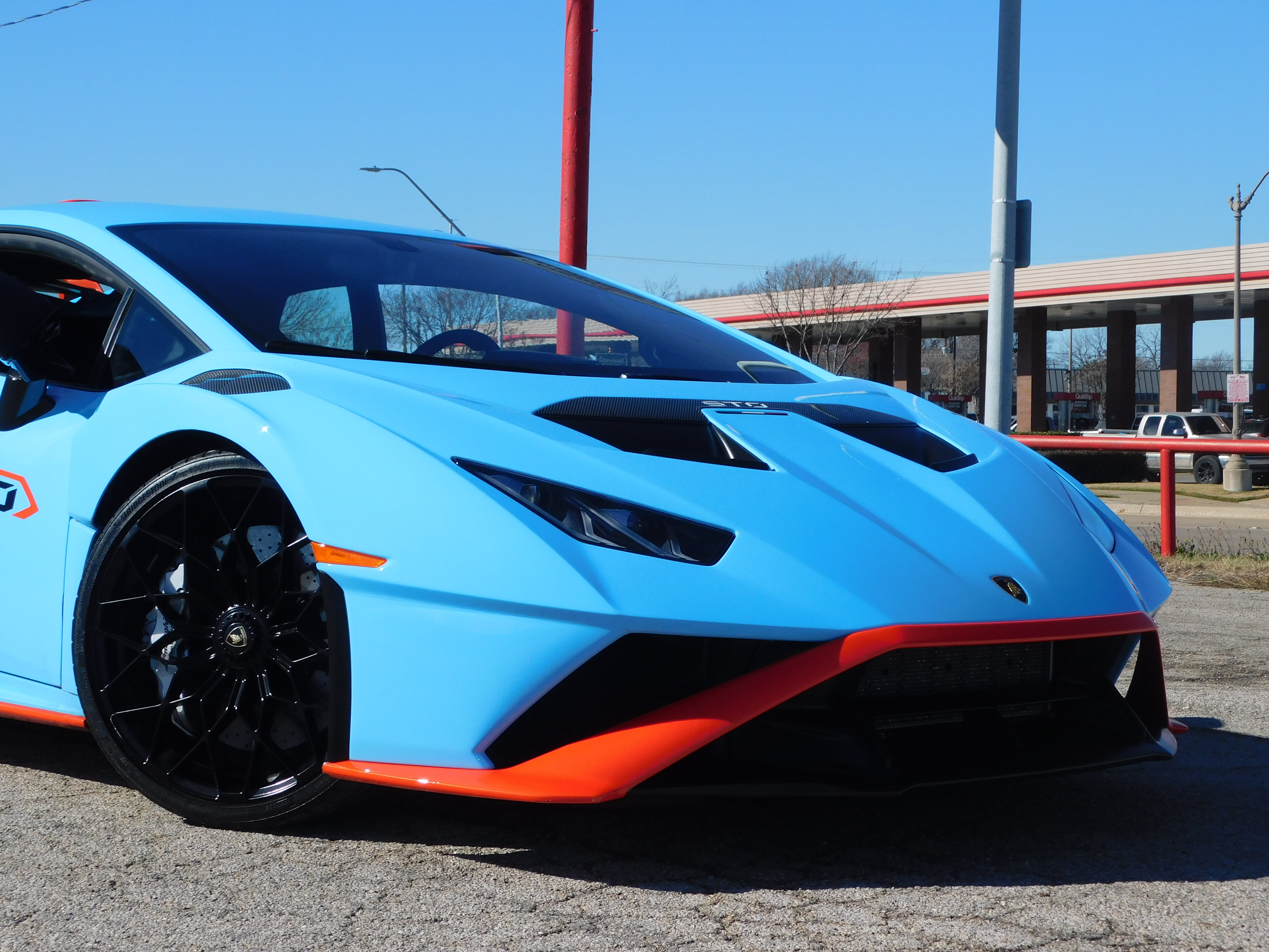 2024 Lamborghini Huracan STO Coupe - Blue exterior view 3