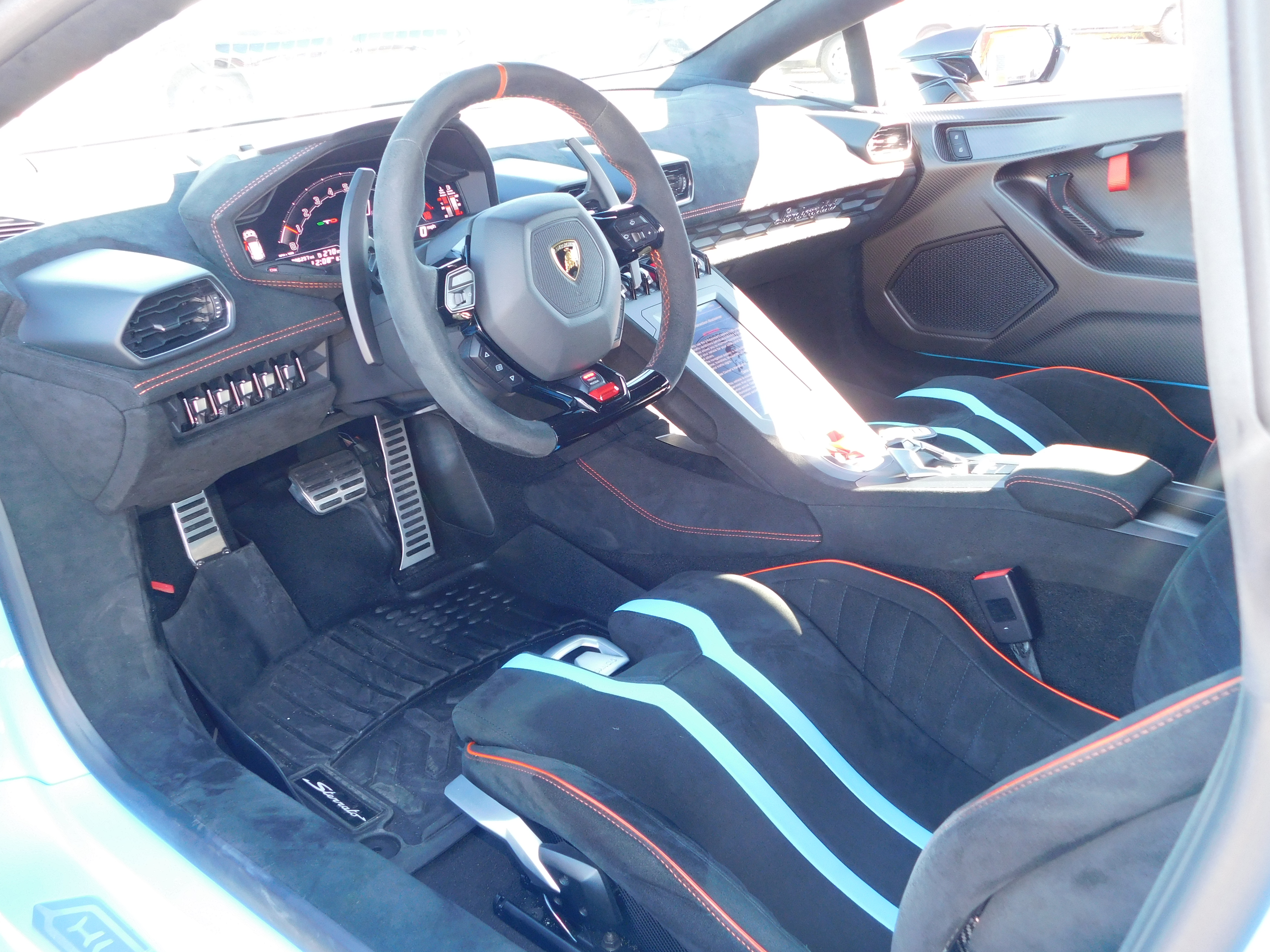 2024 Lamborghini Huracan STO Coupe - Blue exterior view 18